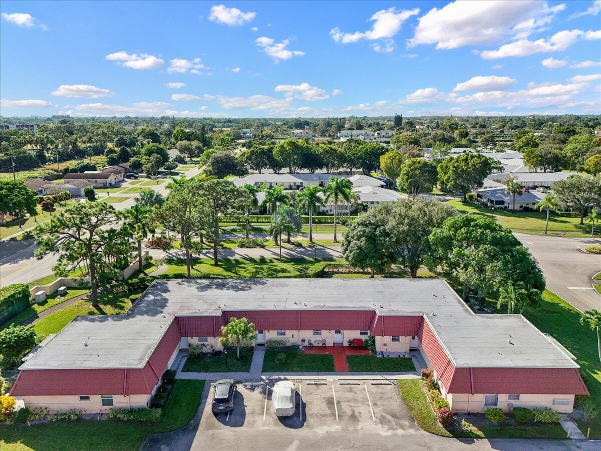 102 Amherst Lane, Greenacres, FL 33467 photo 26
