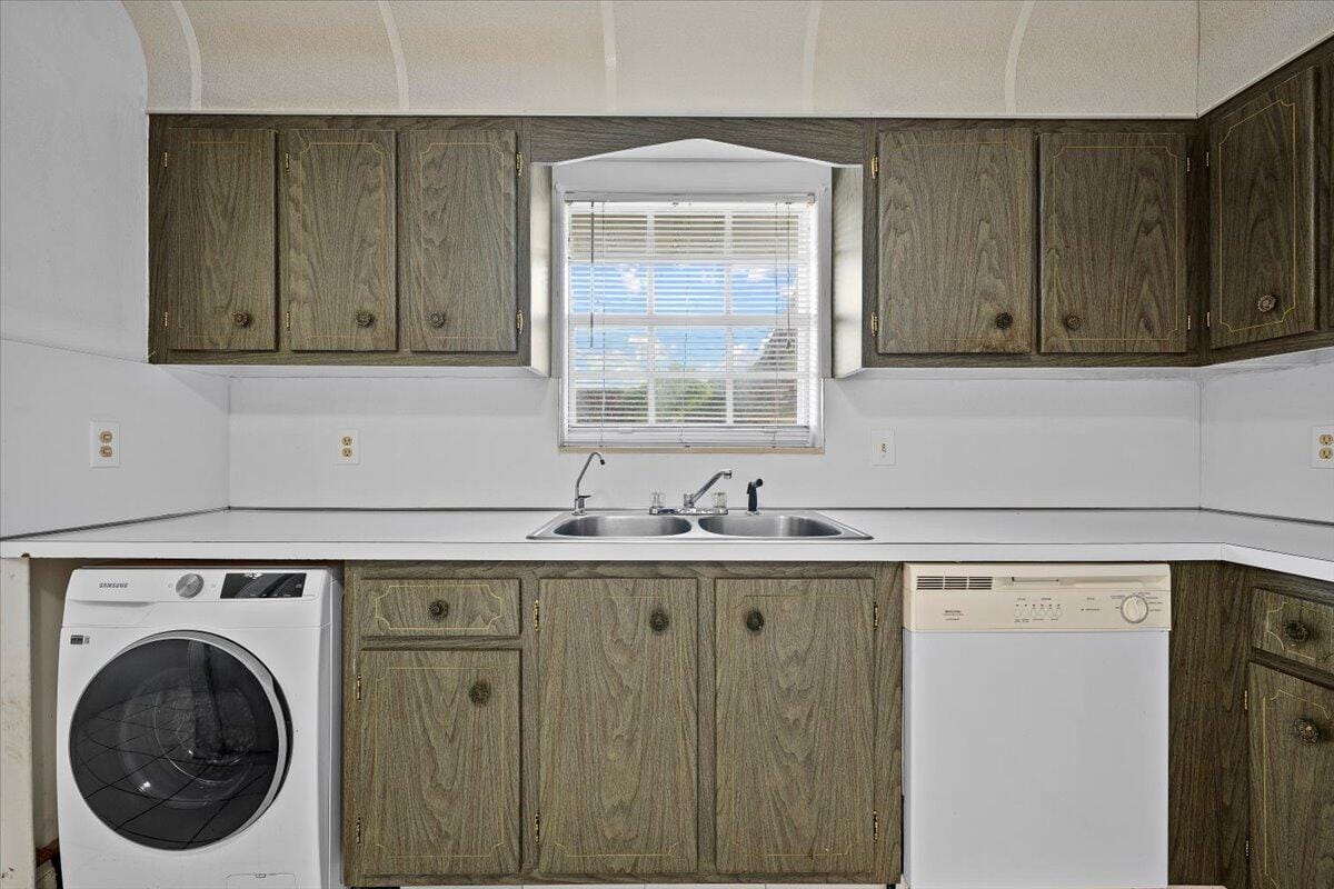 102 Amherst Lane, Greenacres, FL 33467 photo 8