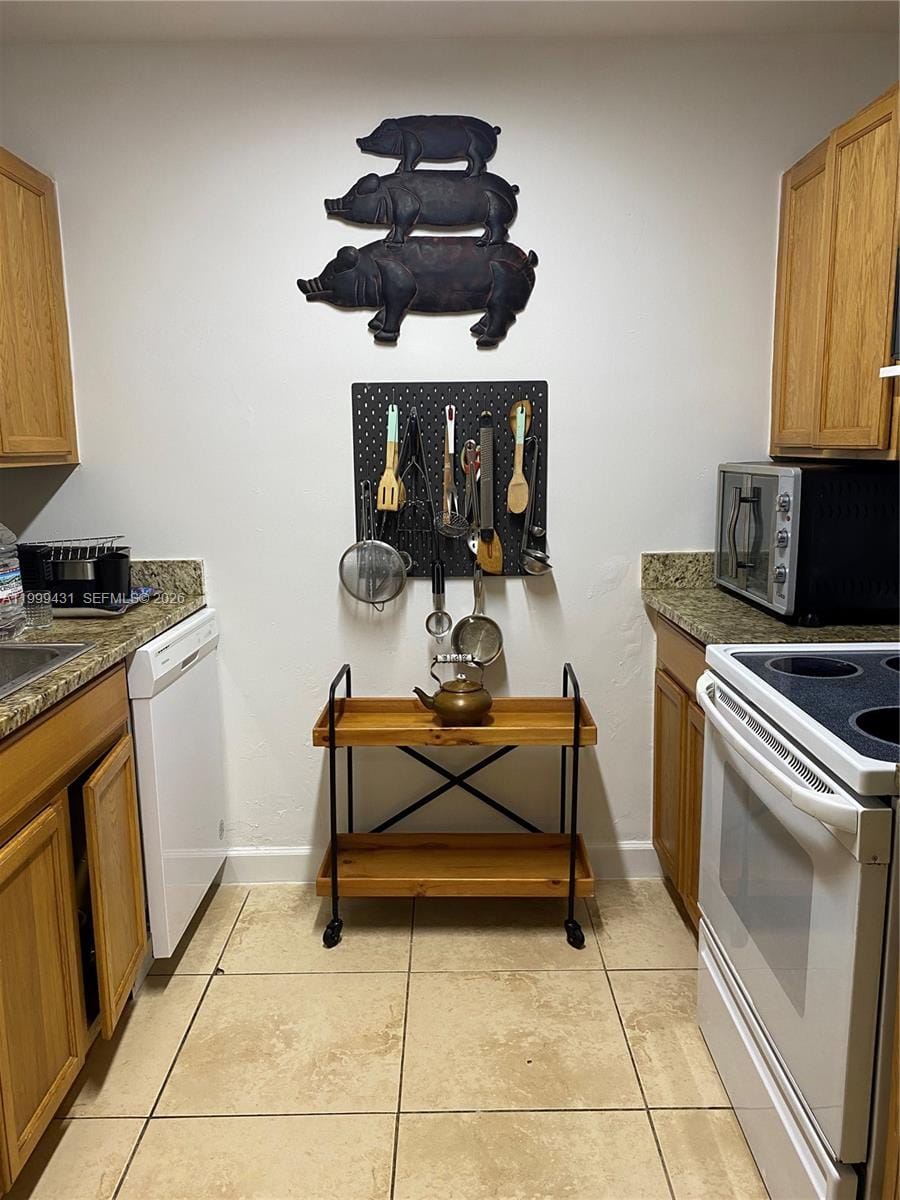 1855 NE 121st Street 36, North Miami, FL 33181 photo 14