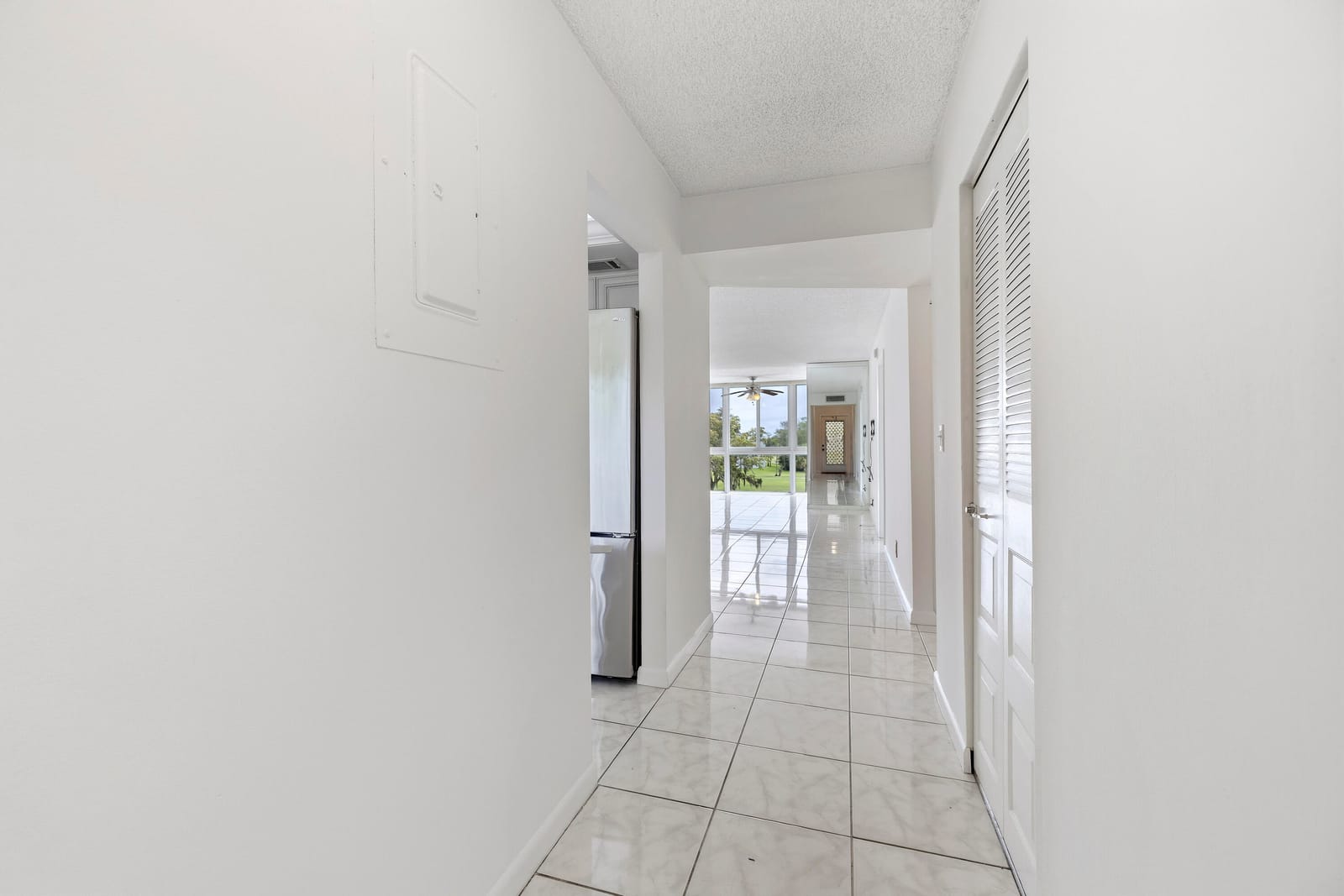 1480 NW 80th Avenue 402 — photo 3