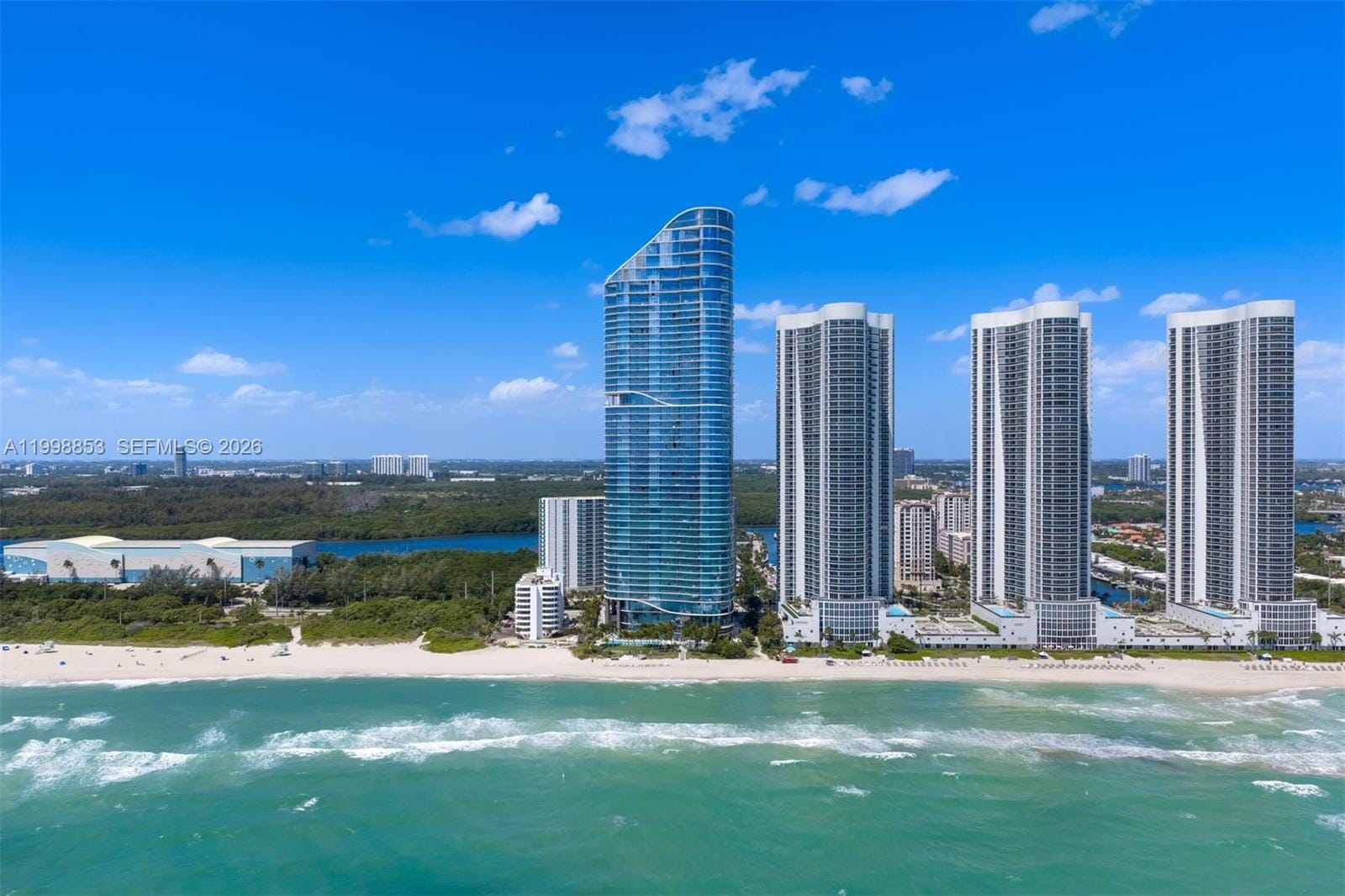 15701 Collins Avenue 2005, Sunny Isles Beach, FL 33160 photo 26