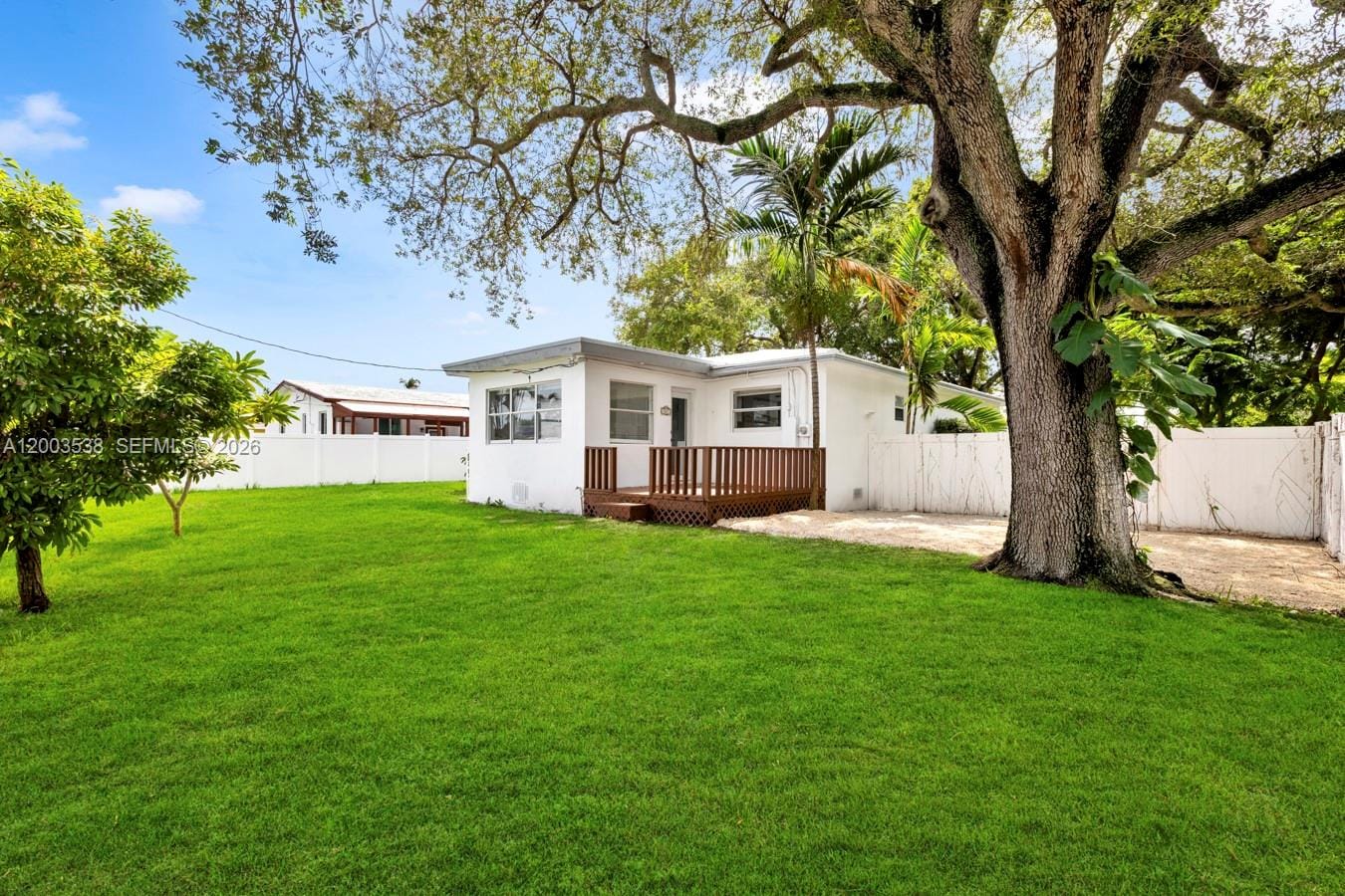 327 SE 2nd Avenue, Dania Beach, FL 33004 photo 28
