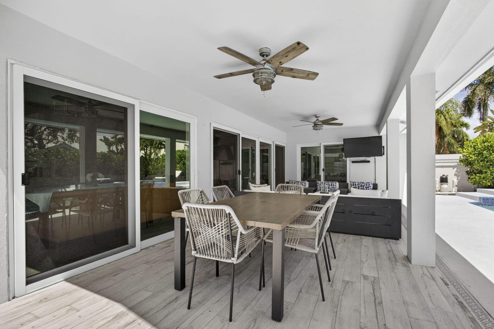 2760 White Wing Lane, West Palm Beach, FL 33409 photo 12