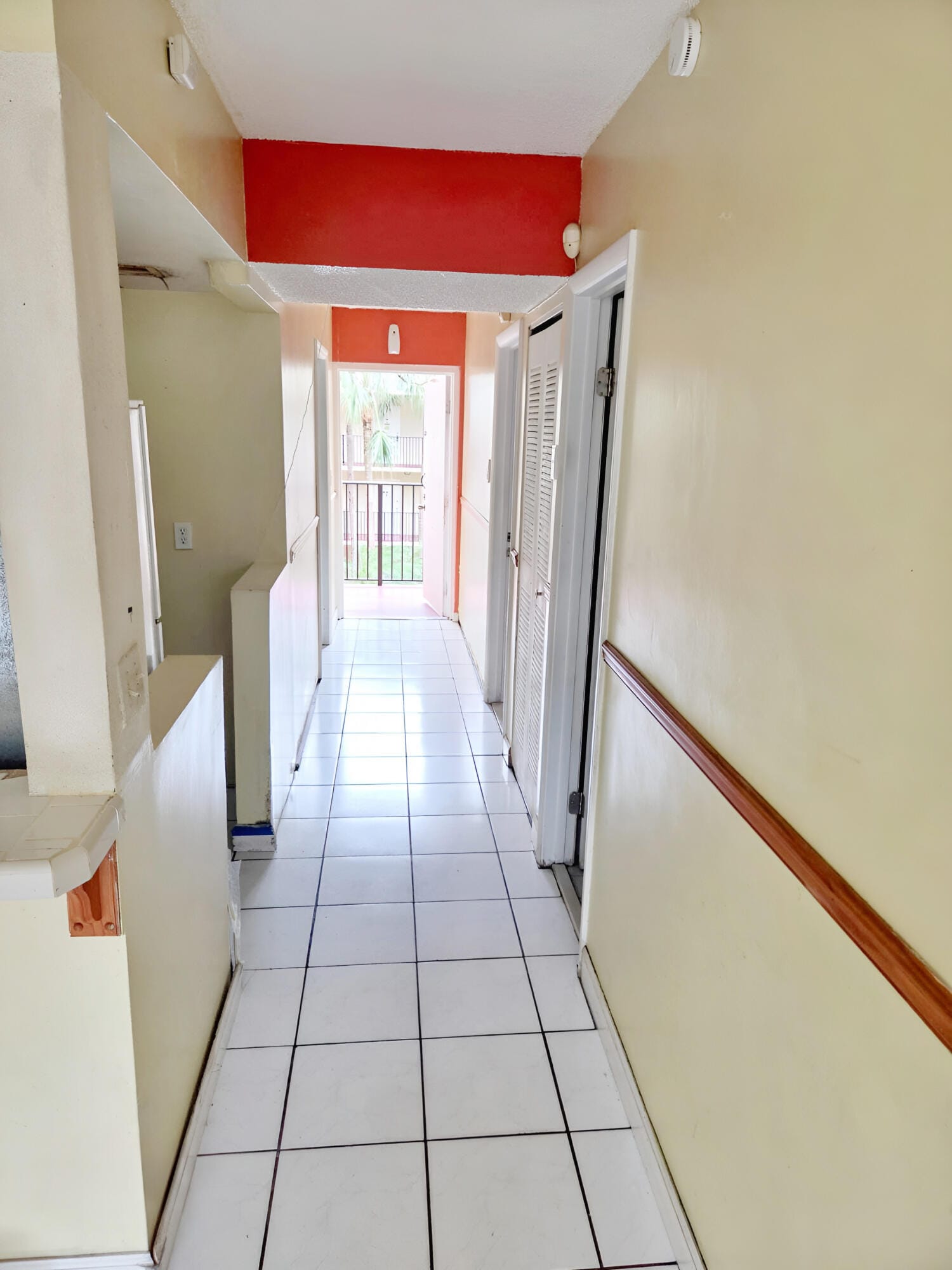 3253 Riverside Drive D-301, Coral Springs, FL 33065 photo 3