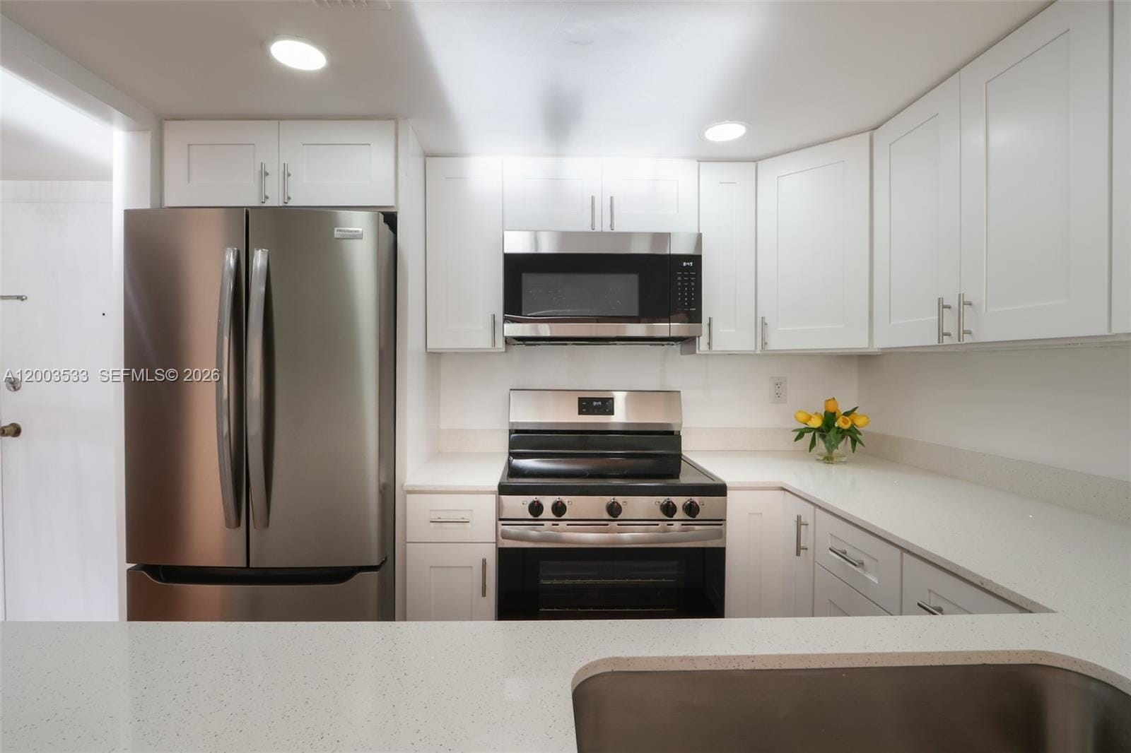 995 SW 84th Avenue 126 — photo 8