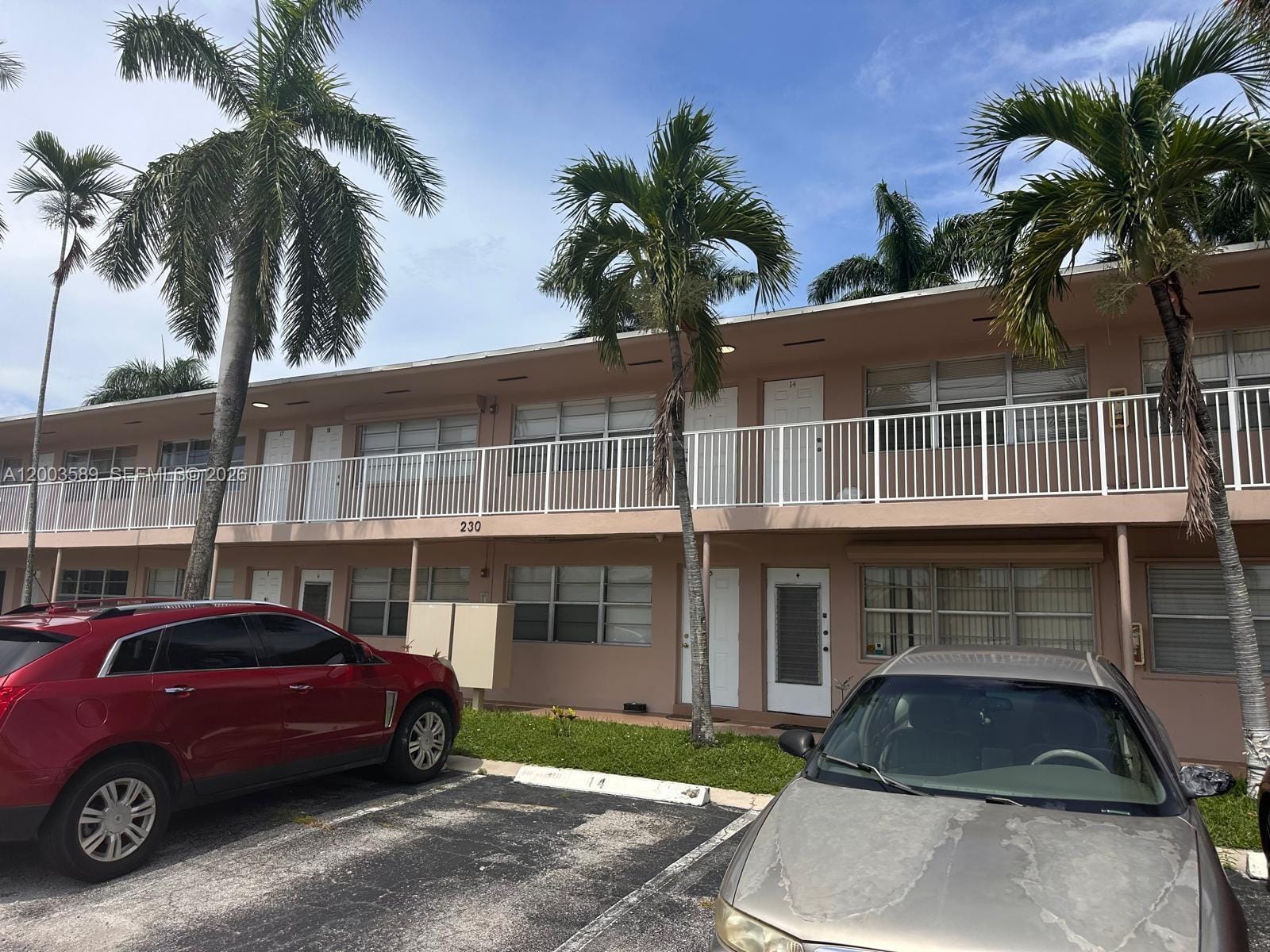 230 SW 11th Avenue 14 — photo 2