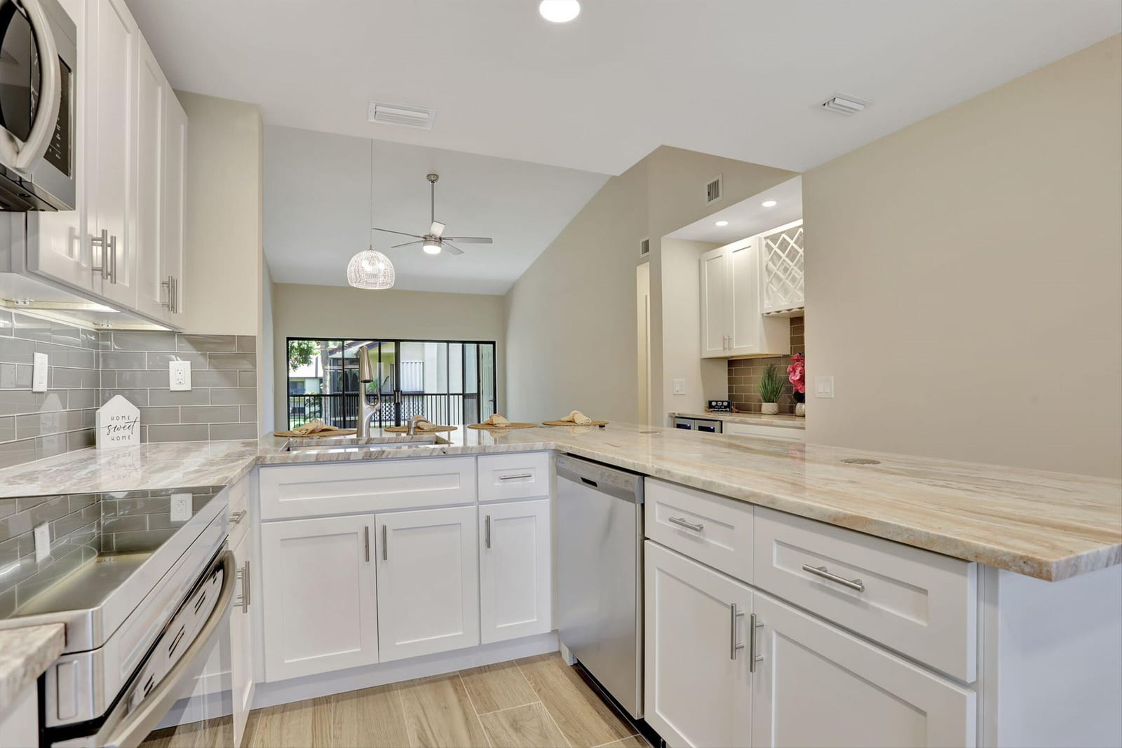 1945 SW 15th Street 68 — photo 6