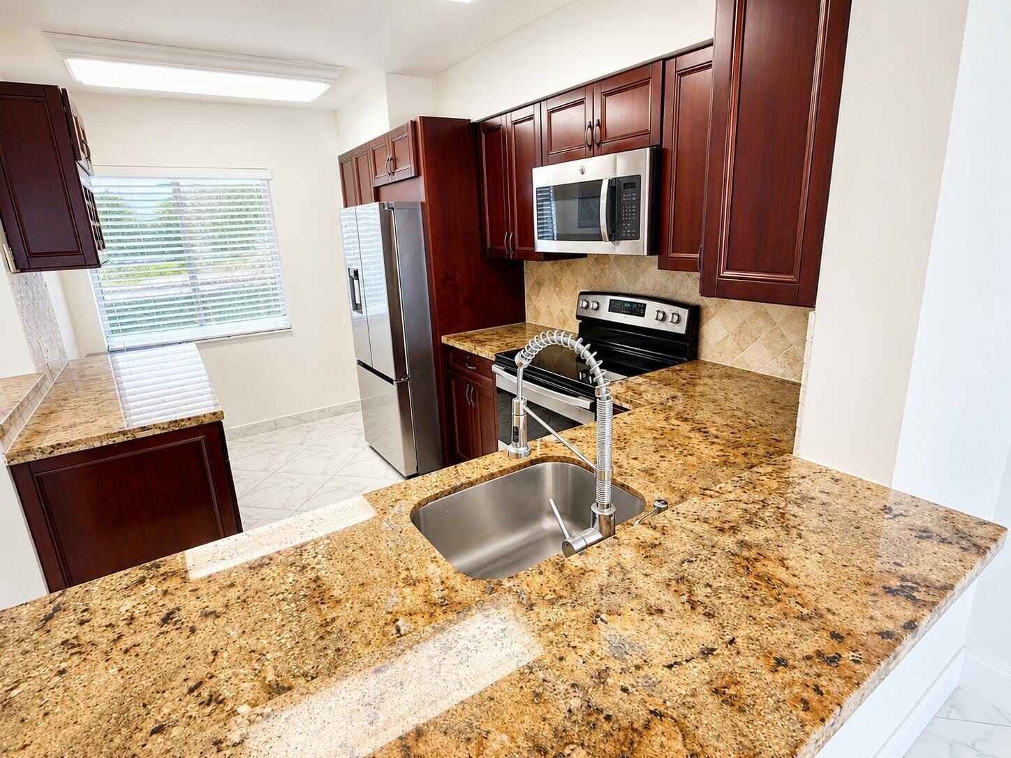 7076 Huntington Lane 608, Delray Beach, FL 33446 photo 4