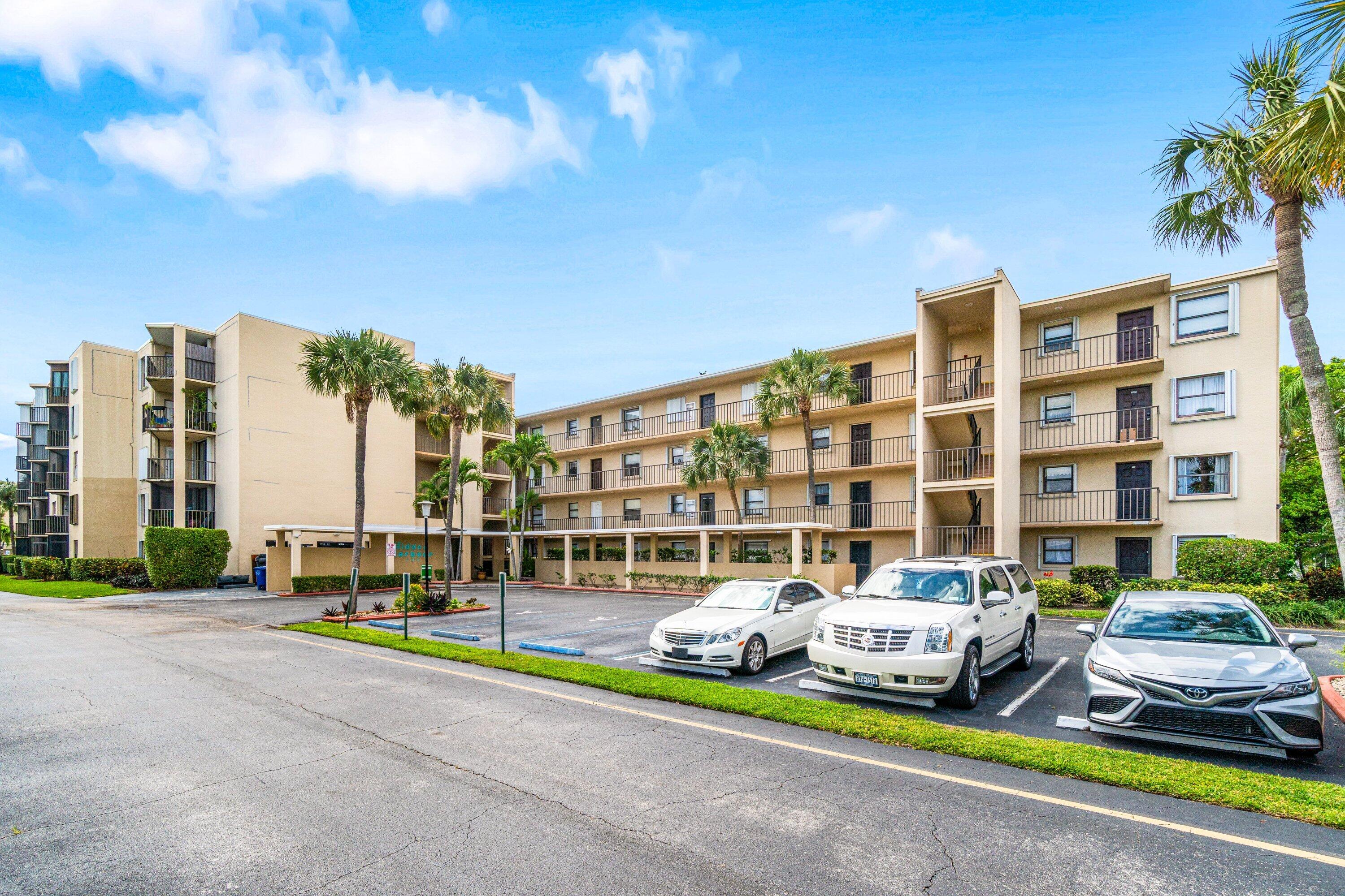 890 N Federal Highway 311, Lantana, FL 33460, Lantana