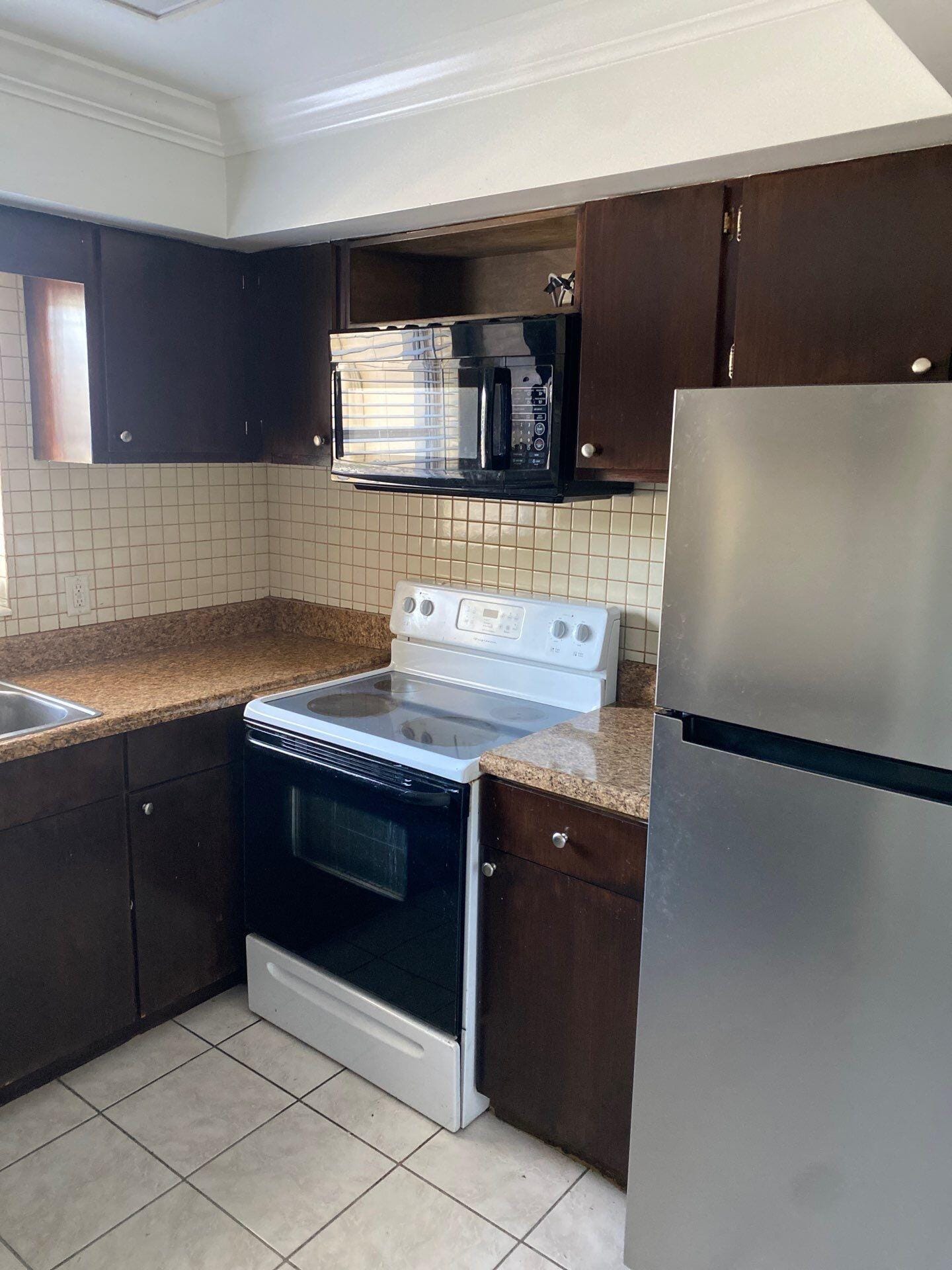 1450 E Sample Road 112, Pompano Beach, FL 33064