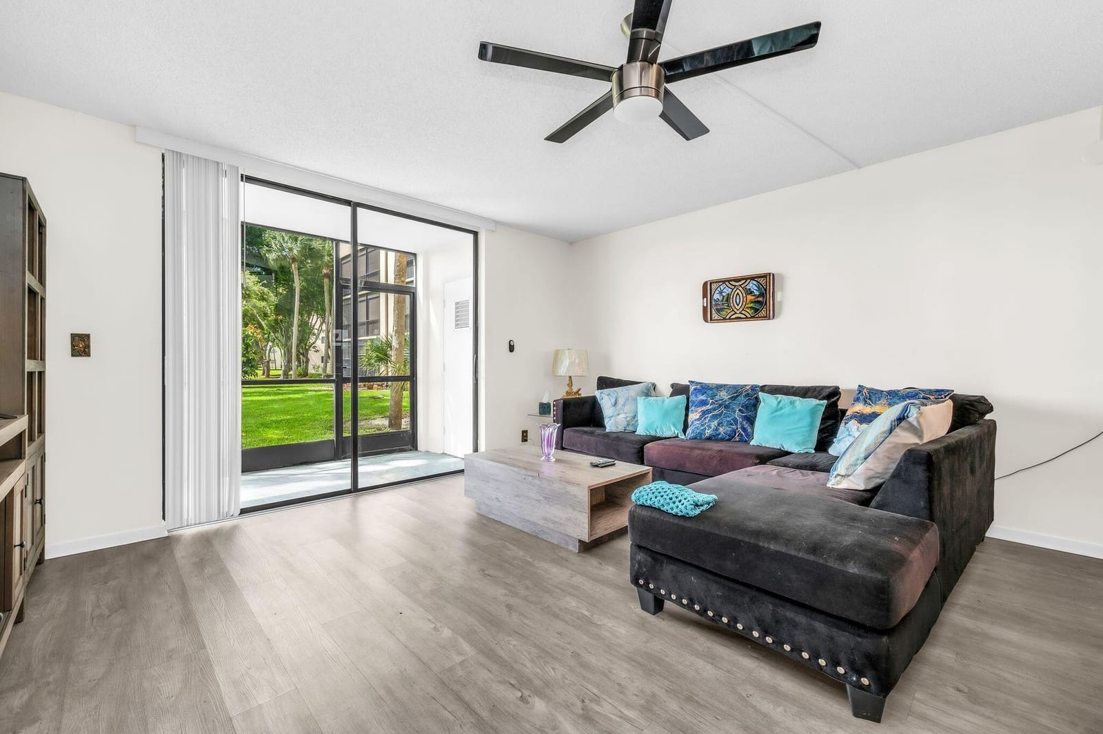 5220 Las Verdes Circle 108, Delray Beach, FL 33484 photo 11