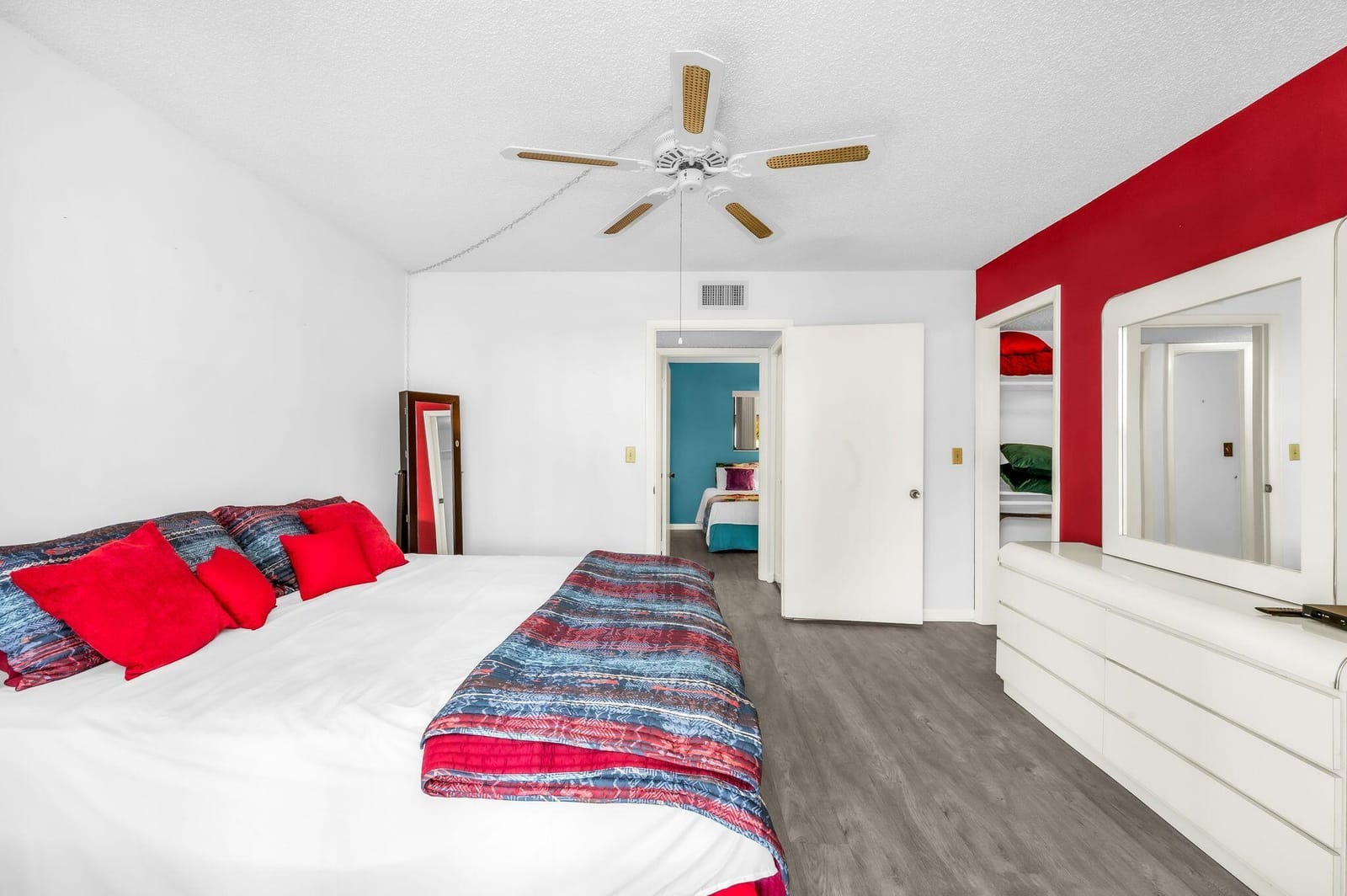 5220 Las Verdes Circle 108, Delray Beach, FL 33484 photo 17