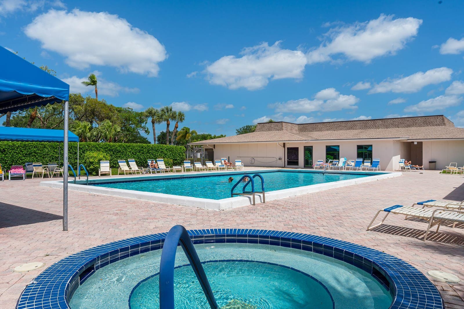5220 Las Verdes Circle 108, Delray Beach, FL 33484 photo 25