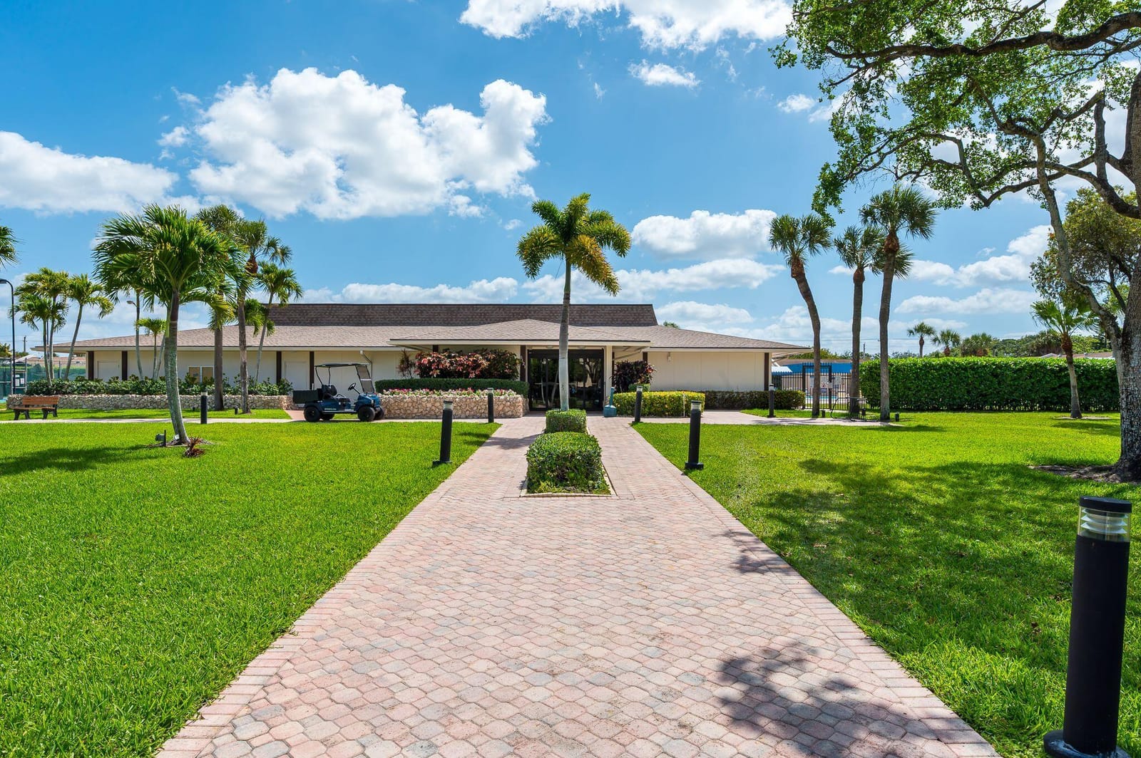 5220 Las Verdes Circle 108, Delray Beach, FL 33484 photo 26