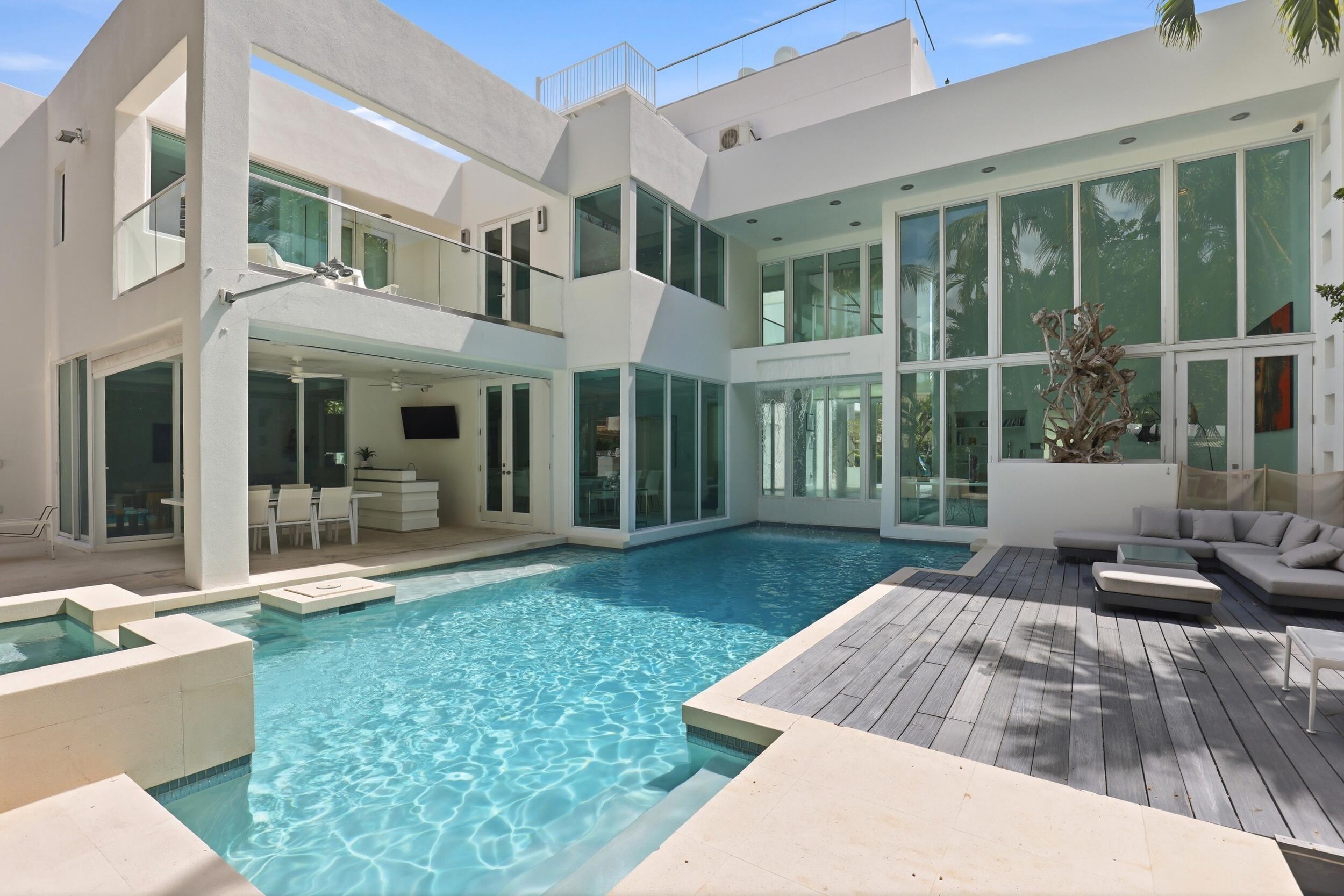 3017 N Atlantic Boulevard, Fort Lauderdale, FL 33308, Fort Lauderdale