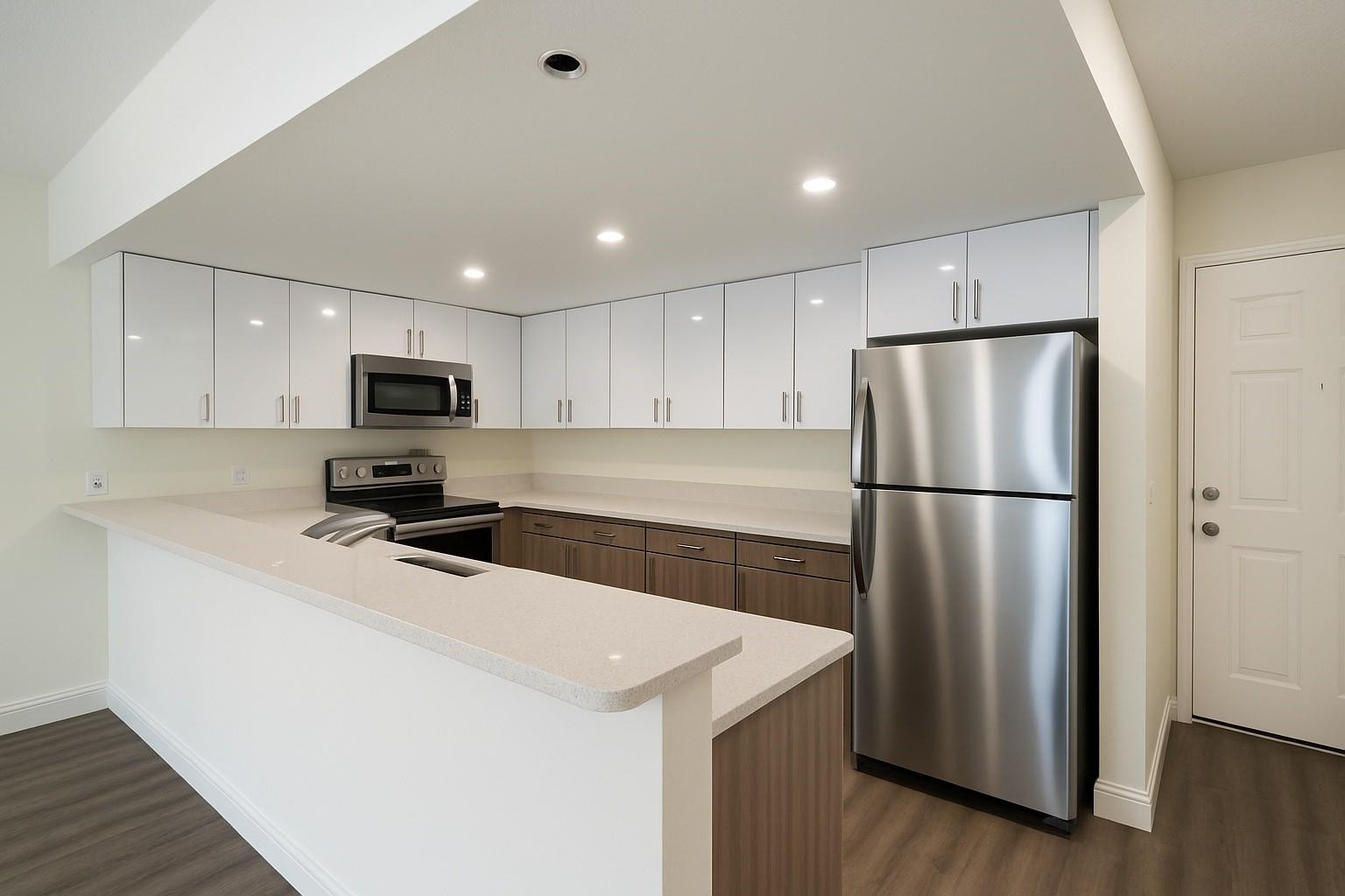 18335 NW 68 Avenue 750-318, Hialeah, FL 33015, Hialeah