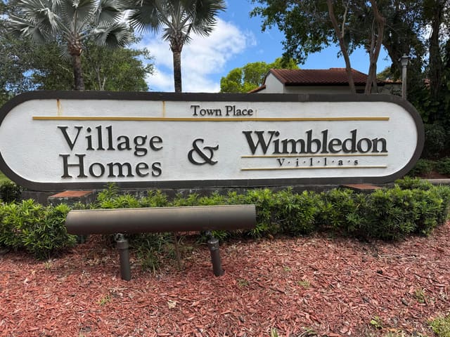 5803 FOX HOLLOW Drive B, Boca Raton, FL 33486
