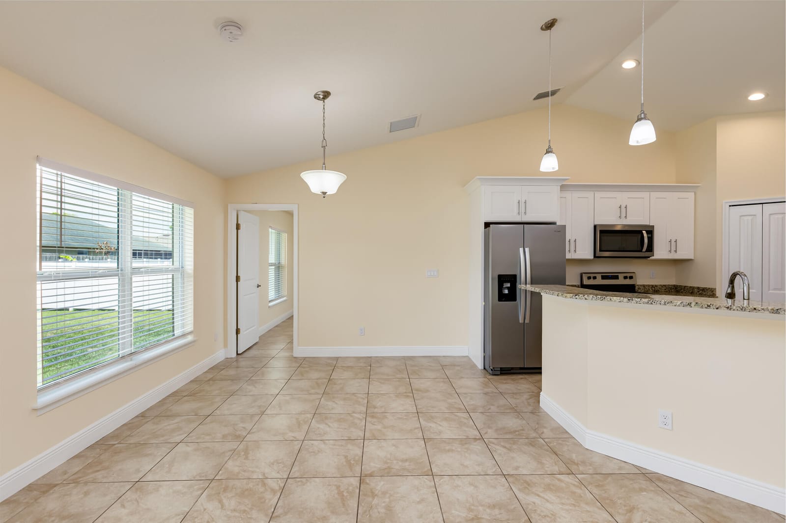 4266 SW Mcclellen Street — photo 9