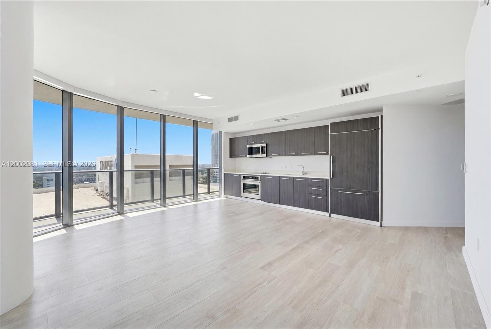 55 SW 9th Street 3106, Miami, FL 33130 photo 13