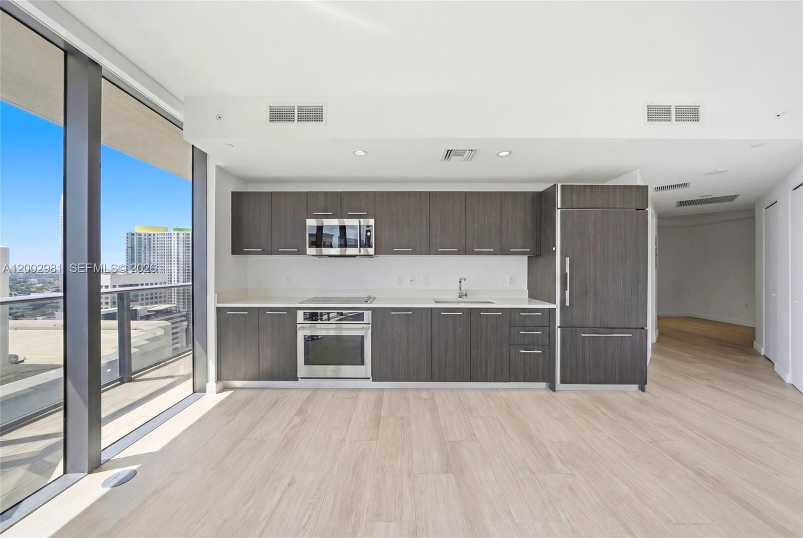 55 SW 9th Street 3106, Miami, FL 33130 photo 15
