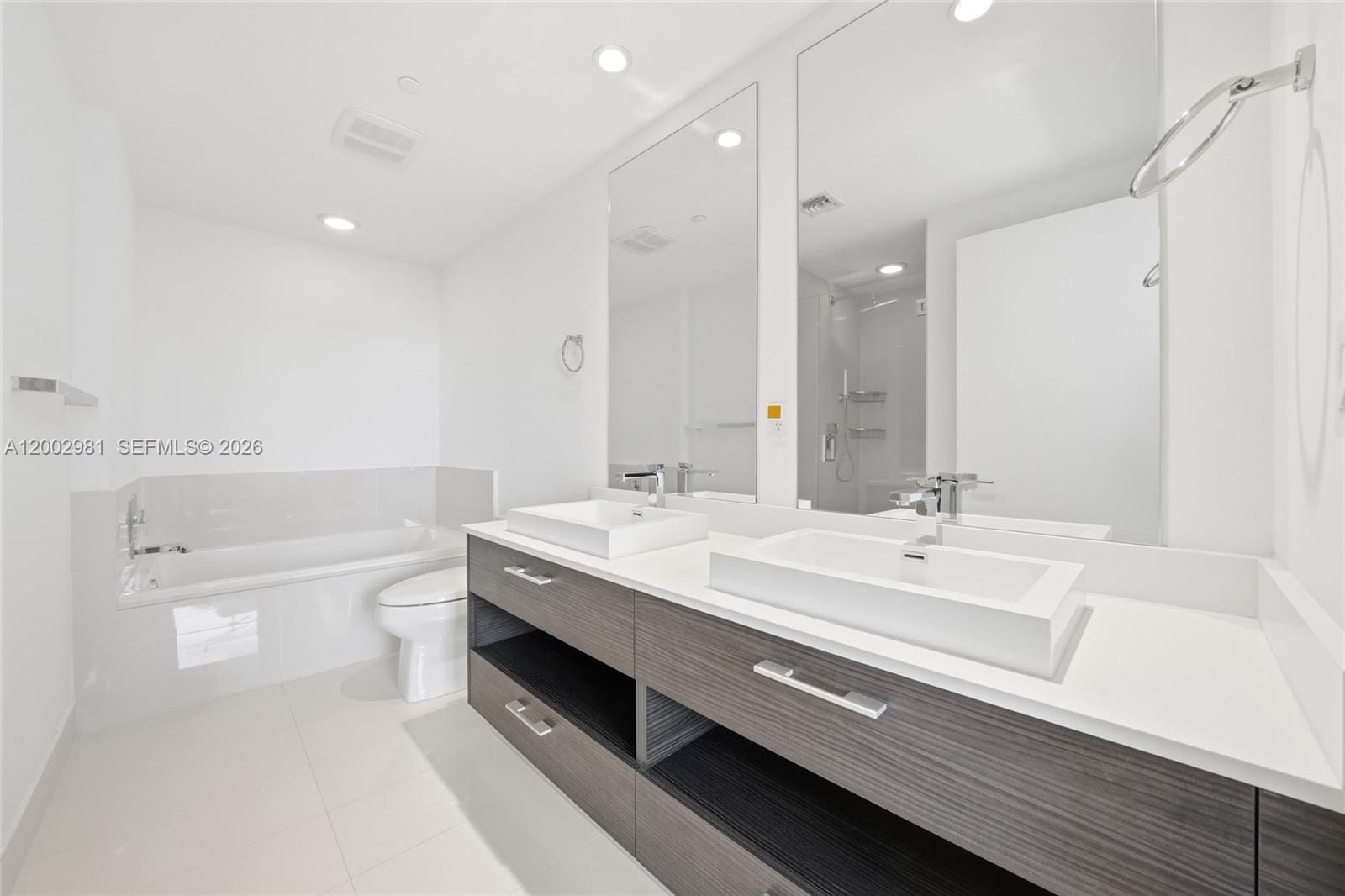 55 SW 9th Street 3106, Miami, FL 33130 photo 29