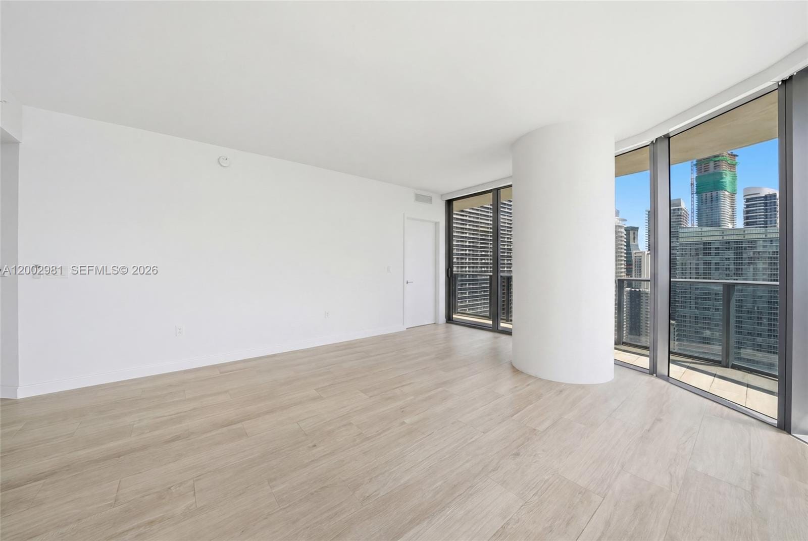 55 SW 9th Street 3106 — photo 8