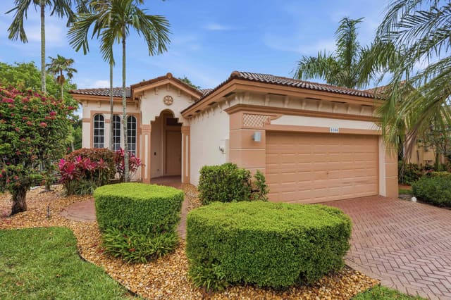 5700 NW 125th Terrace, sold in Heron Bay Four, Coral Springs, FL