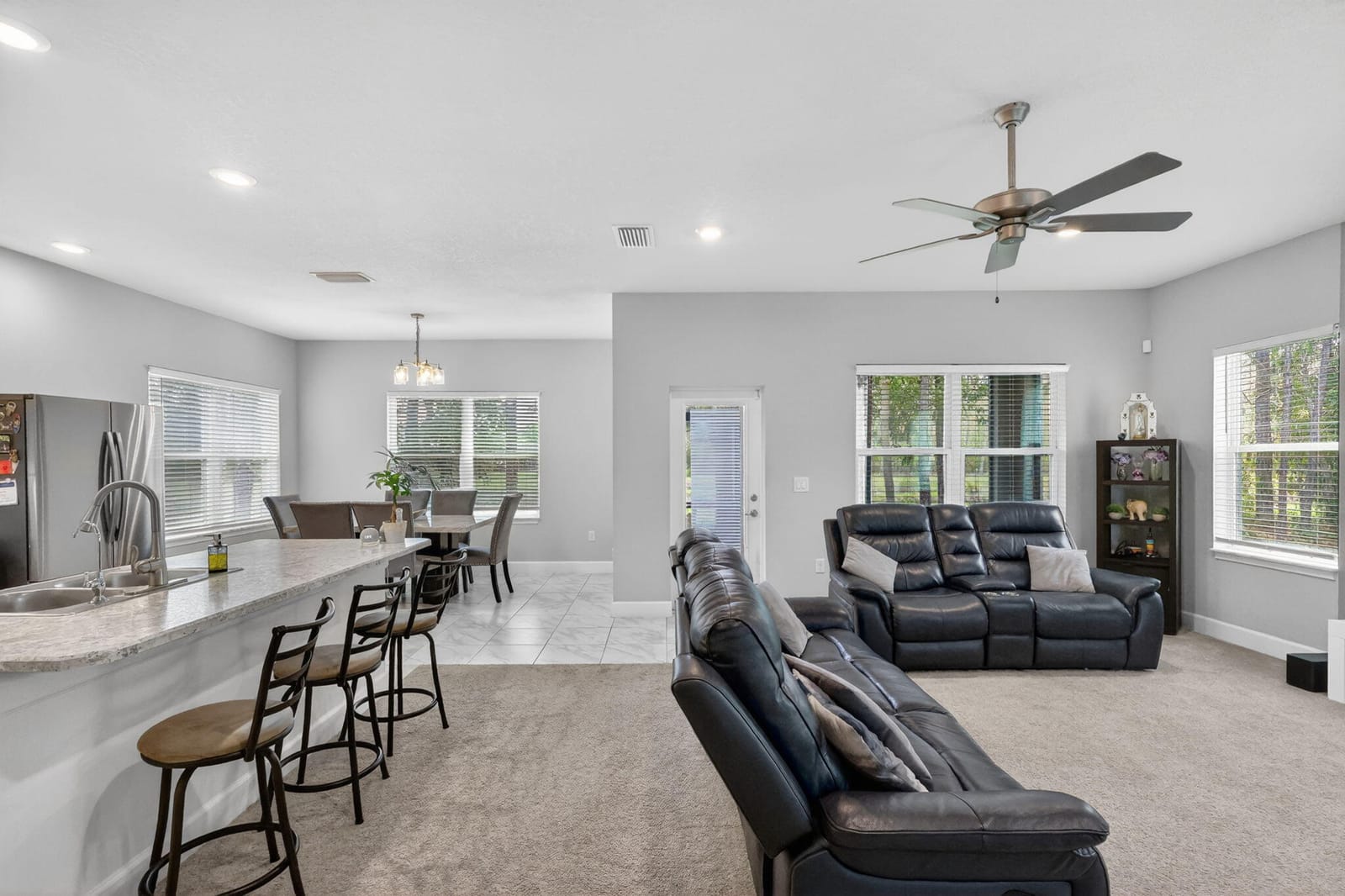 674 NE Turtleback Trail — photo 9