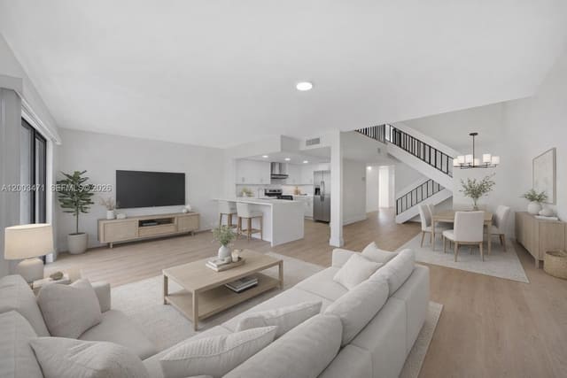 2548 N 38th Avenue C23, sold in Villas Of Sheridan, Hollywood, FL