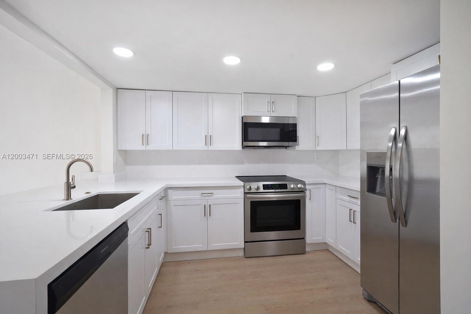 2548 N 38th Avenue C23, Hollywood, FL 33021 photo 4