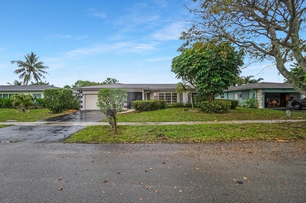 8270 NW 66th Terrace, Tamarac, FL 33321 photo 7