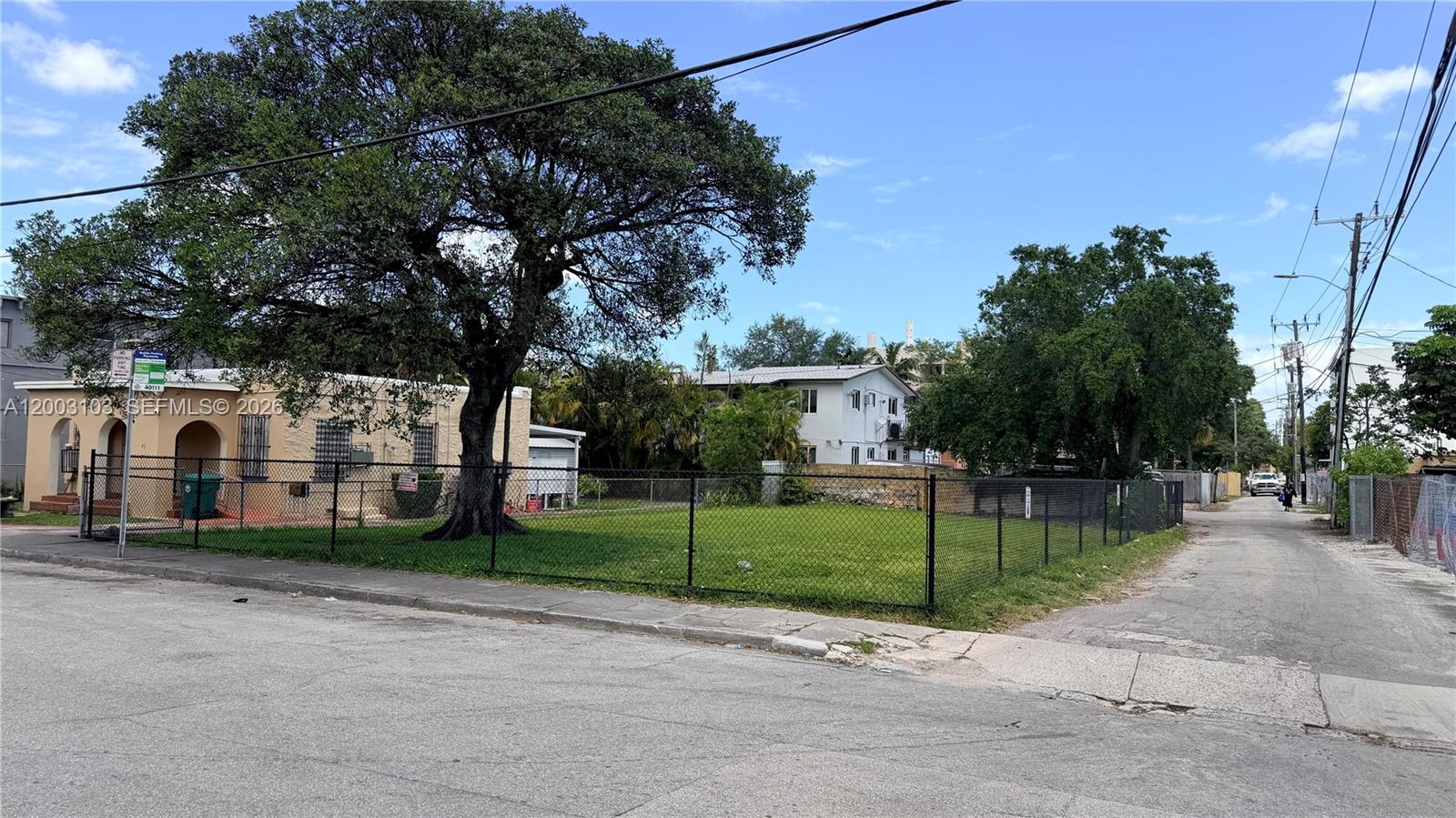 33 NW 21st Avenue, Miami, FL 33125, Miami