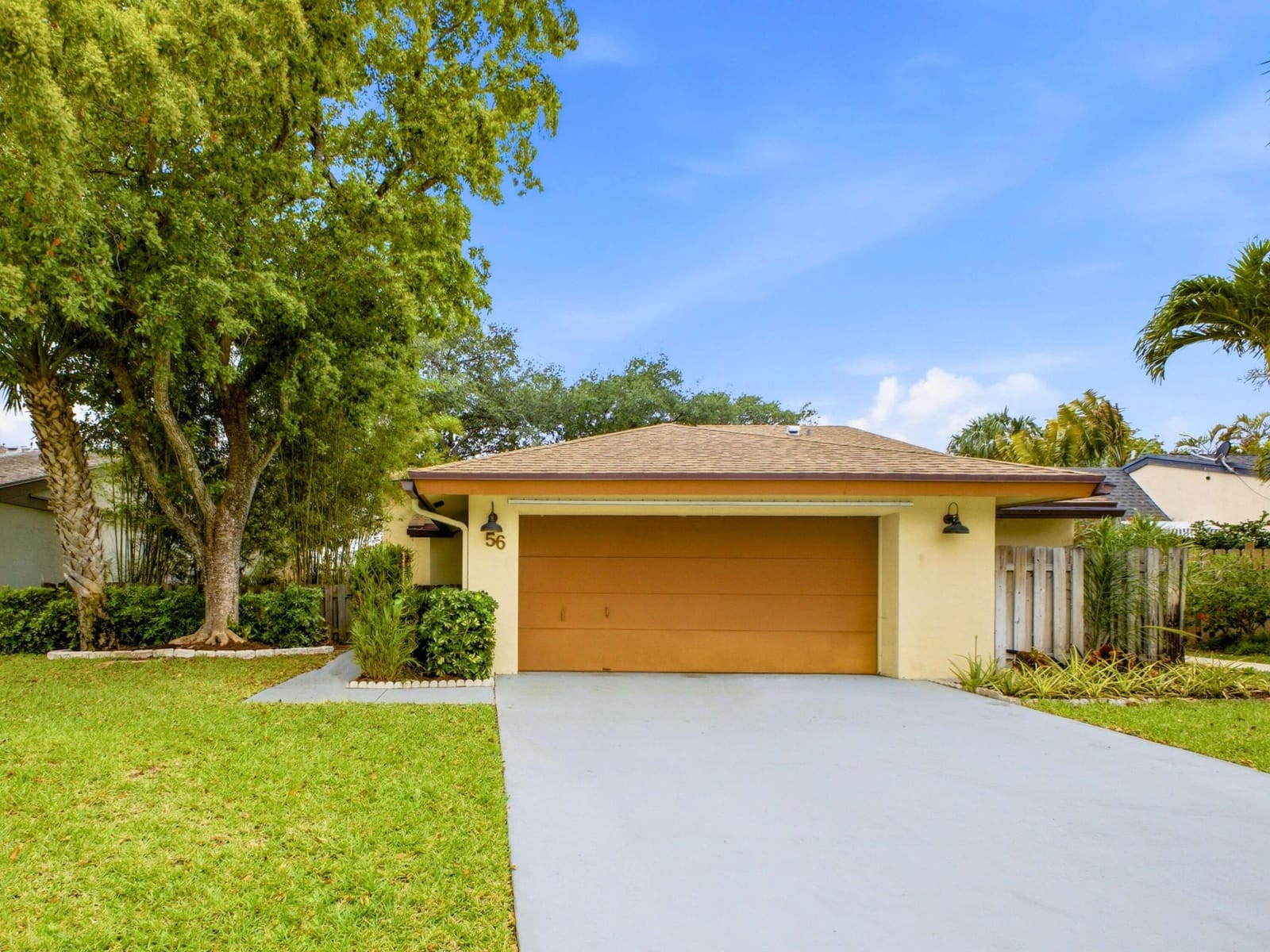 56 Baytree Circle, Boynton Beach, FL 33436 photo 1