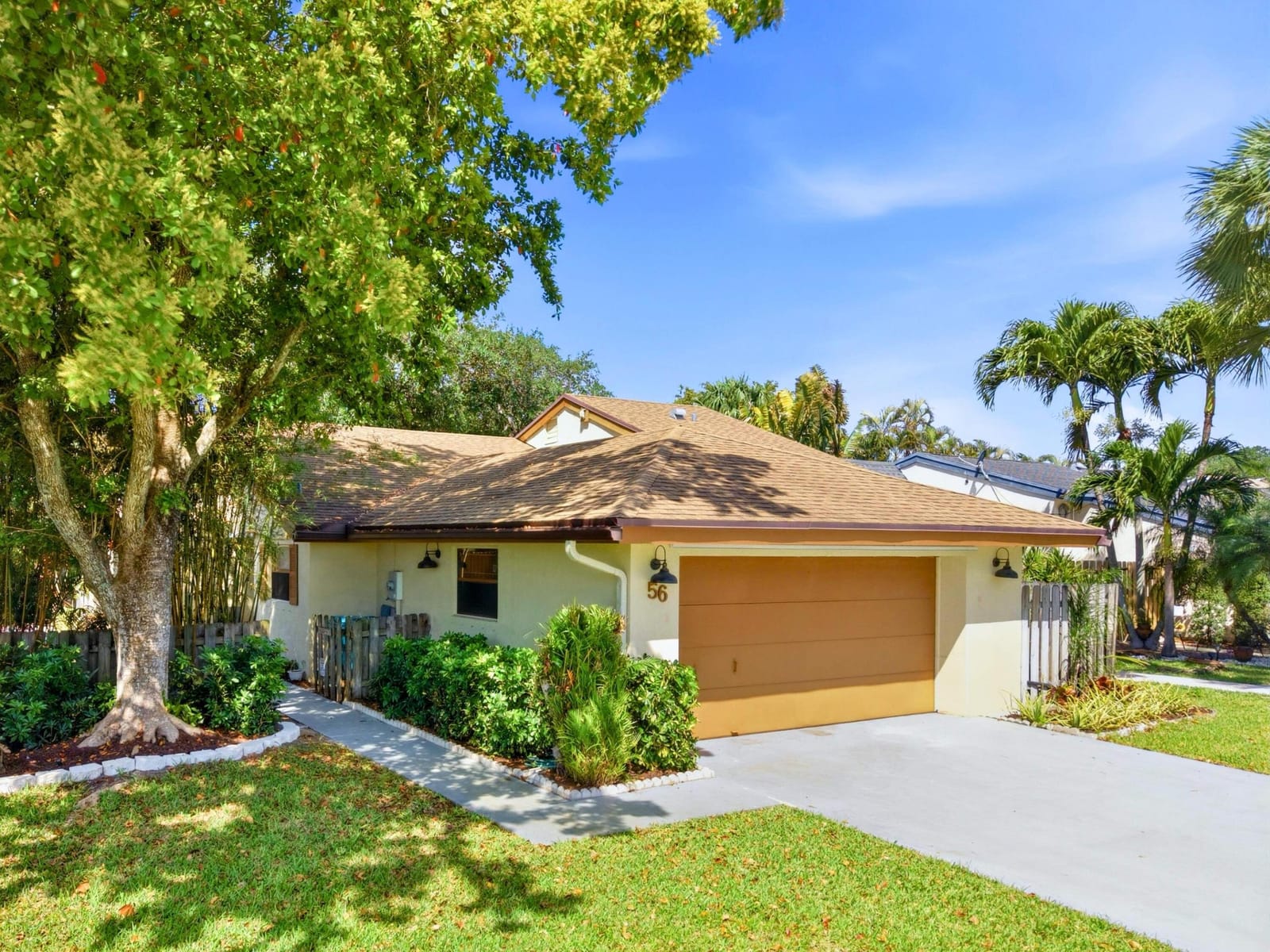 56 Baytree Circle, Boynton Beach, FL 33436 photo 2