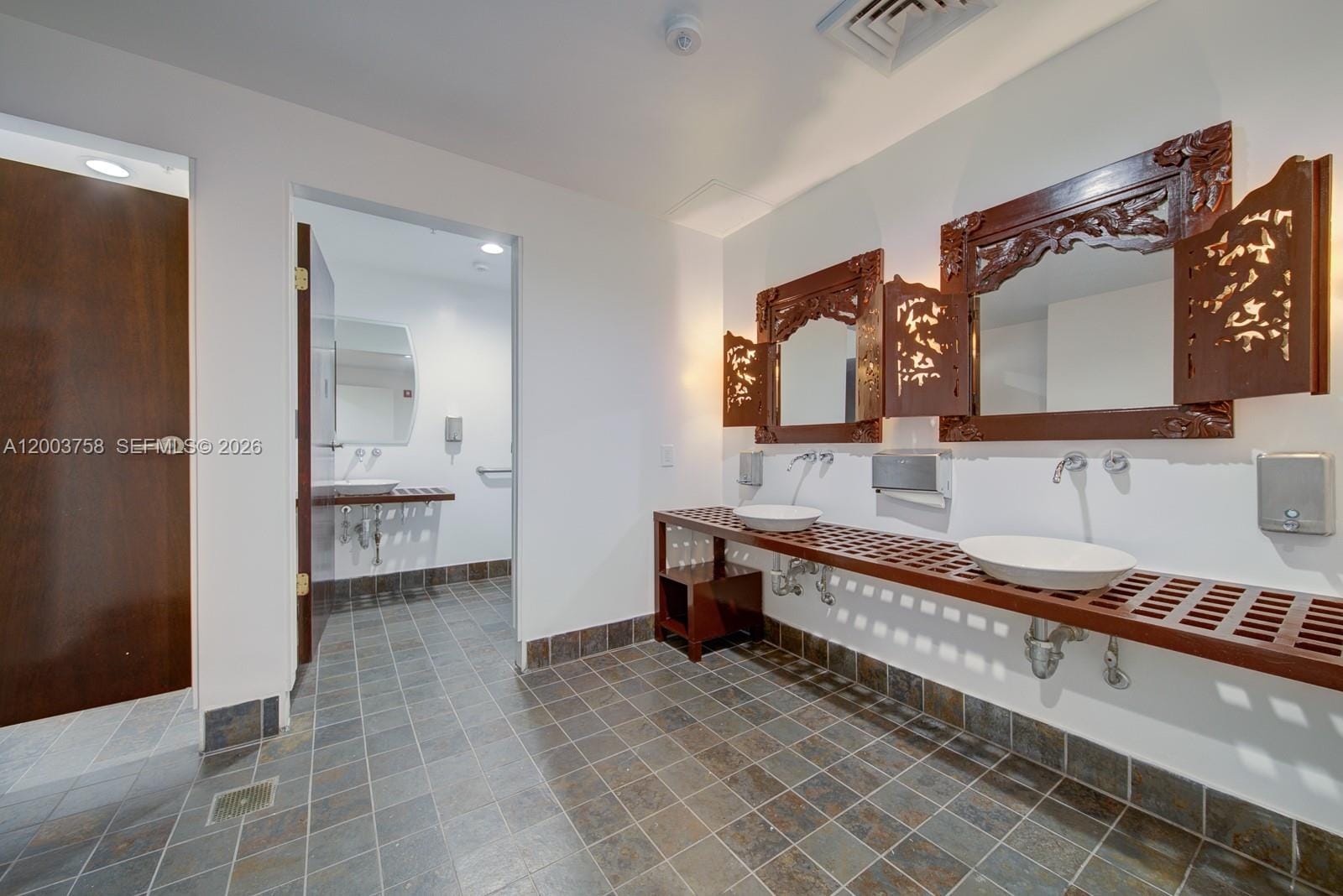 10 S River Drive 708, Miami, FL 33130 photo 21