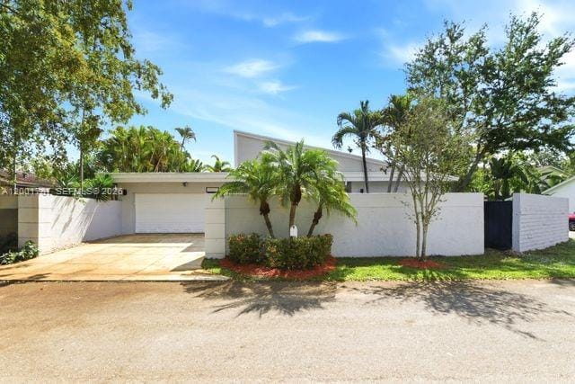 400 NW 78th Avenue, Plantation, FL 33324