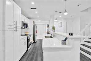 833 NW 81st Avenue 4, Plantation, FL 33324, Plantation