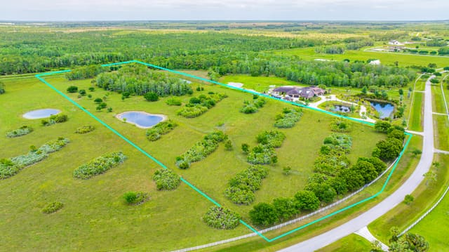 2097 SW Trailside Path, sold in Trailside, Stuart, FL