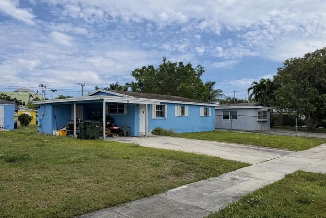 311 NW 11th Avenue, Delray Beach, FL 33444