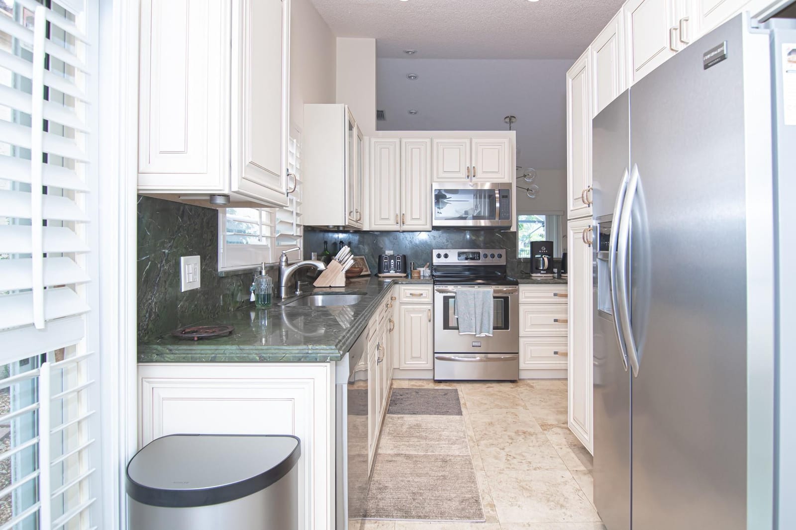 8410 Brussels Way — photo 7