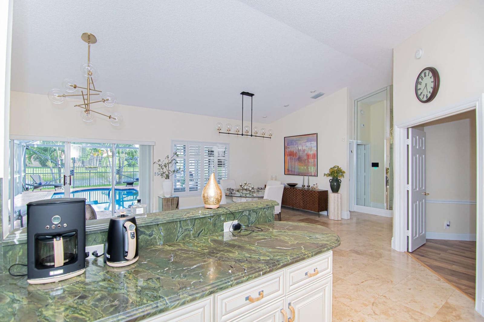 8410 Brussels Way — photo 9