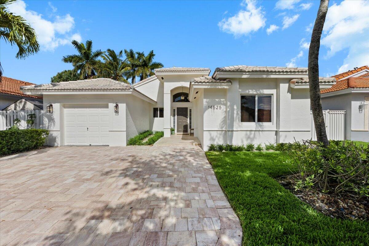 14525 NW 88th Avenue, Miami Lakes, FL 33018, Miami Lakes