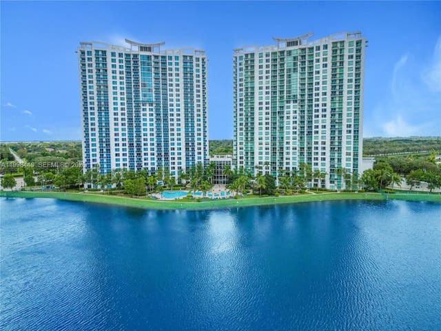 2641 N Flamingo Road 1005N, sold in Tao Sawgrass Condominium, Sunrise, FL