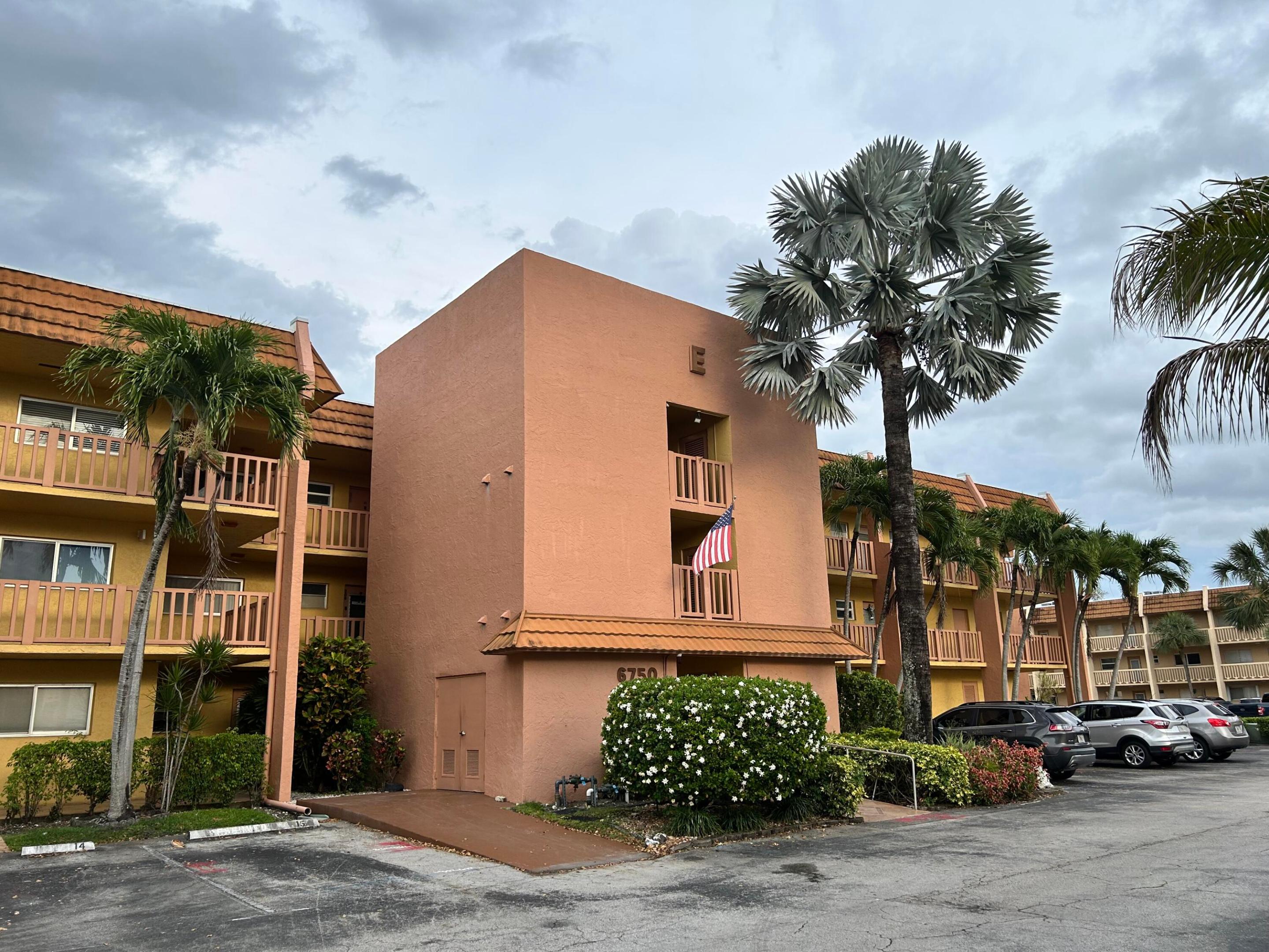 6750 Royal Palm Boulevard 310e, Margate, FL 33063, Margate