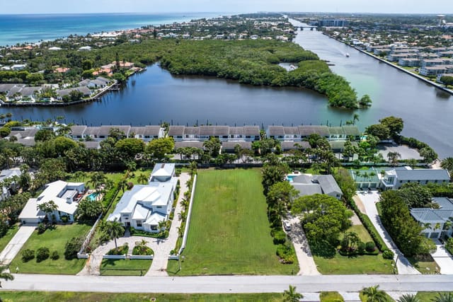 21 Hudson Avenue, sold in Boynton Beach Park, Ocean Ridge, FL