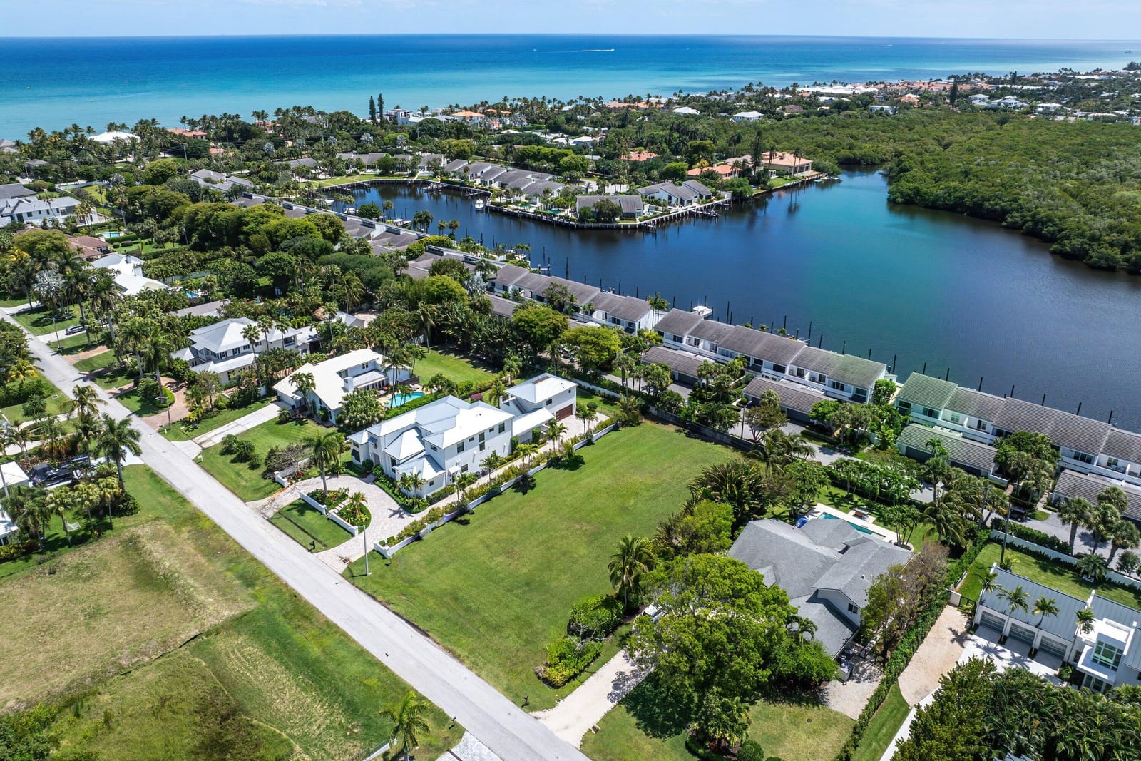 21 Hudson Avenue, Ocean Ridge, FL 33435 photo 2
