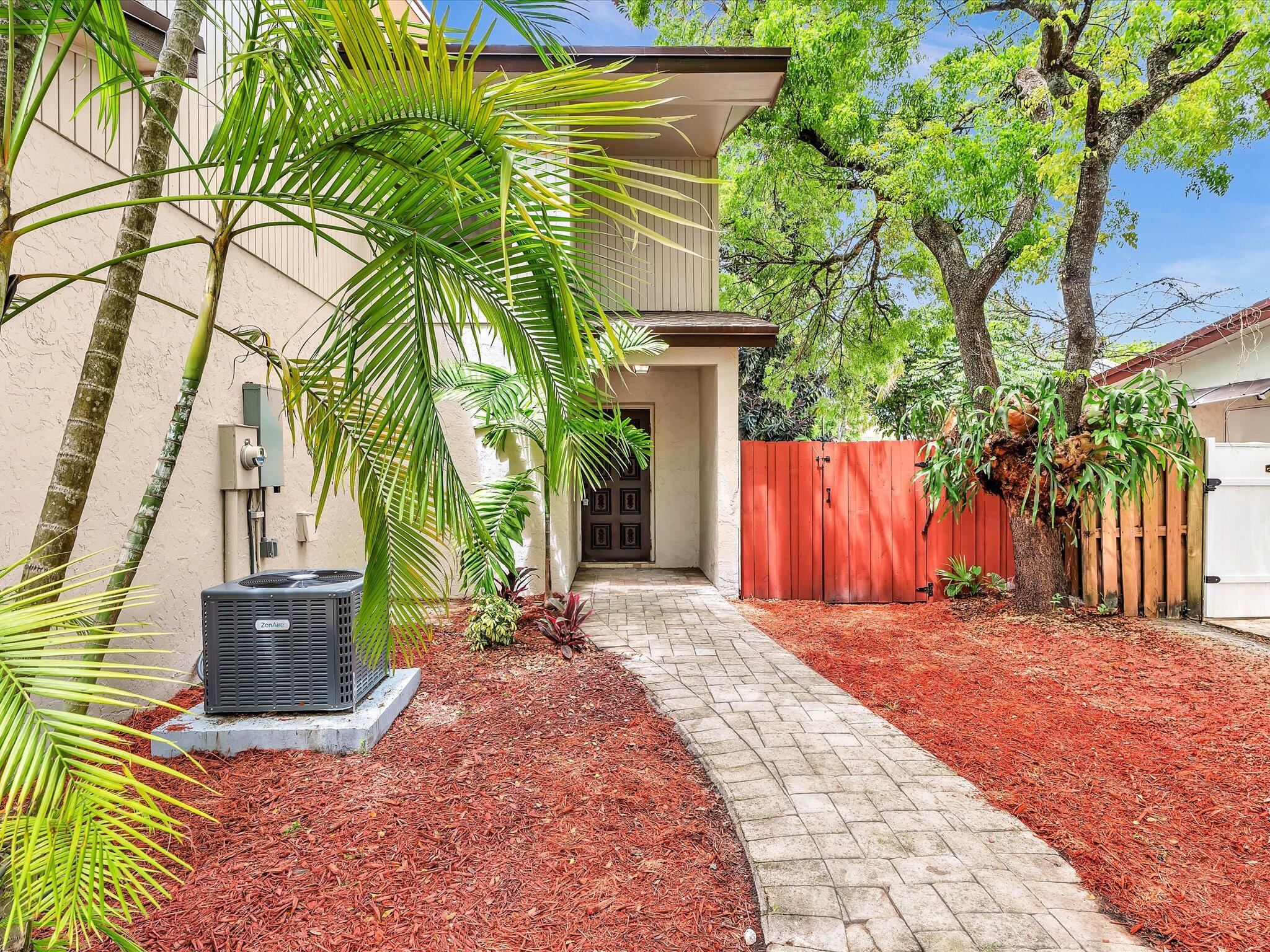 3841 Farragut Street, Hollywood, FL 33021, Hollywood