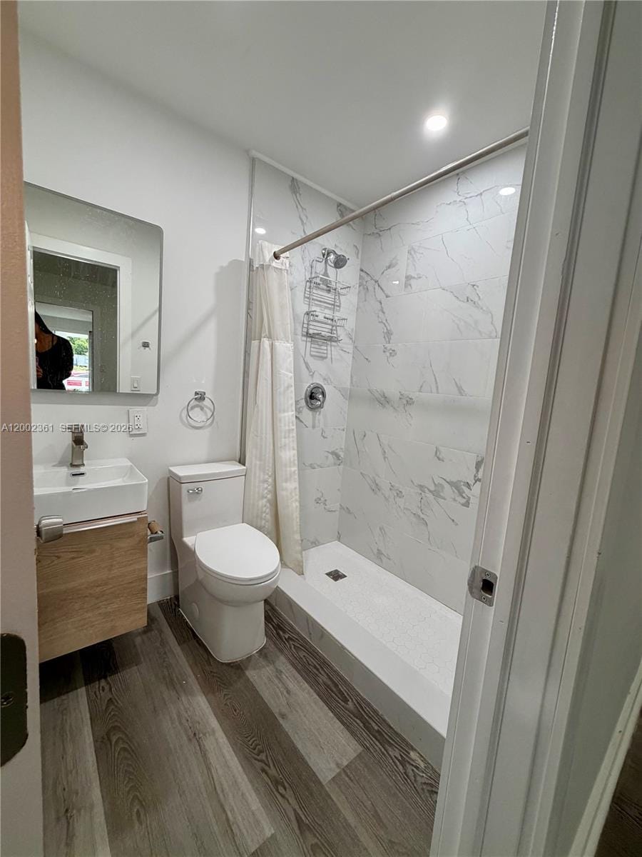 706 S F Street — photo 3
