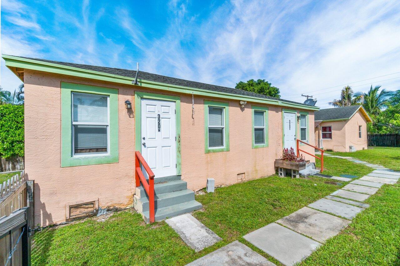 320 Swain Boulevard, Greenacres, FL 33463, Greenacres