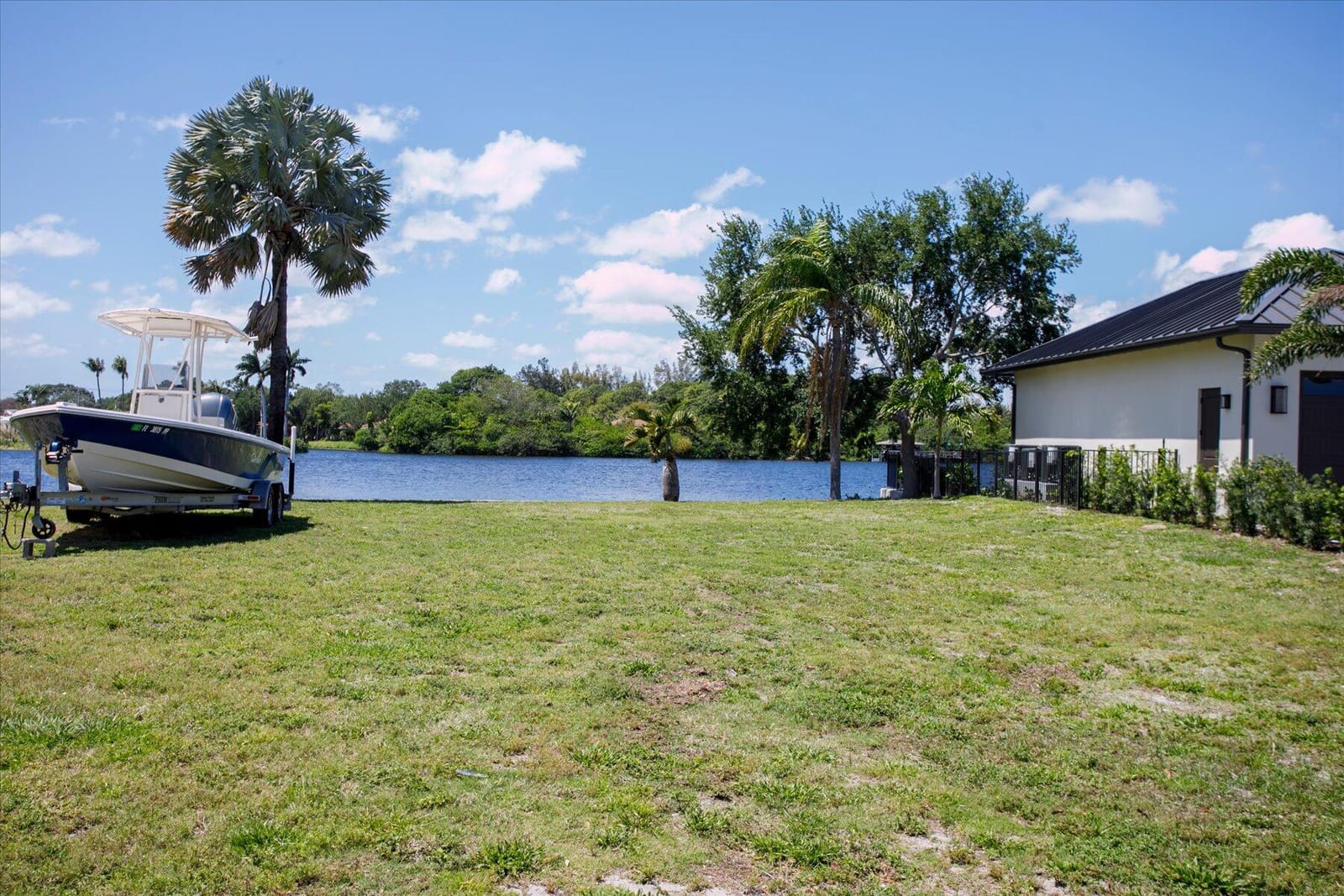 6535 Paul Mar Drive, Lake Worth, FL 33462 photo 2